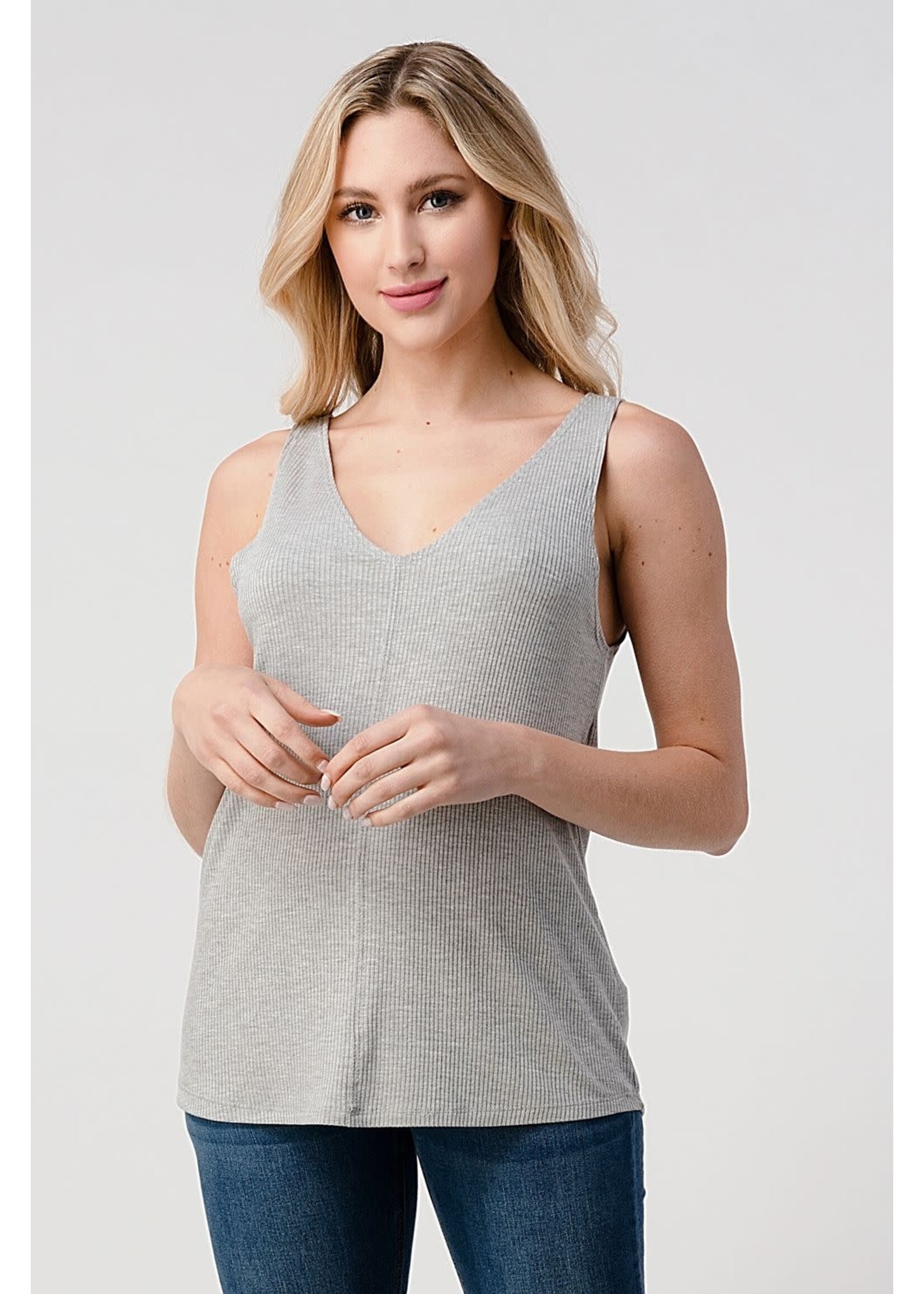 SLEEVELESS RIBBBED KNIT V NECK TANK TOP