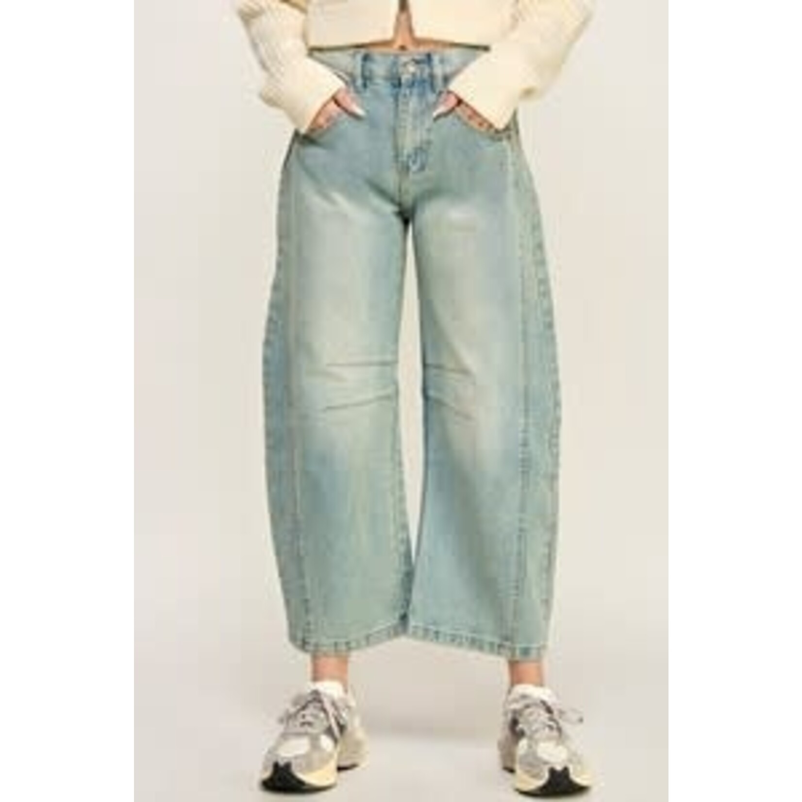 miss love MID-RISE BARREL JEANS