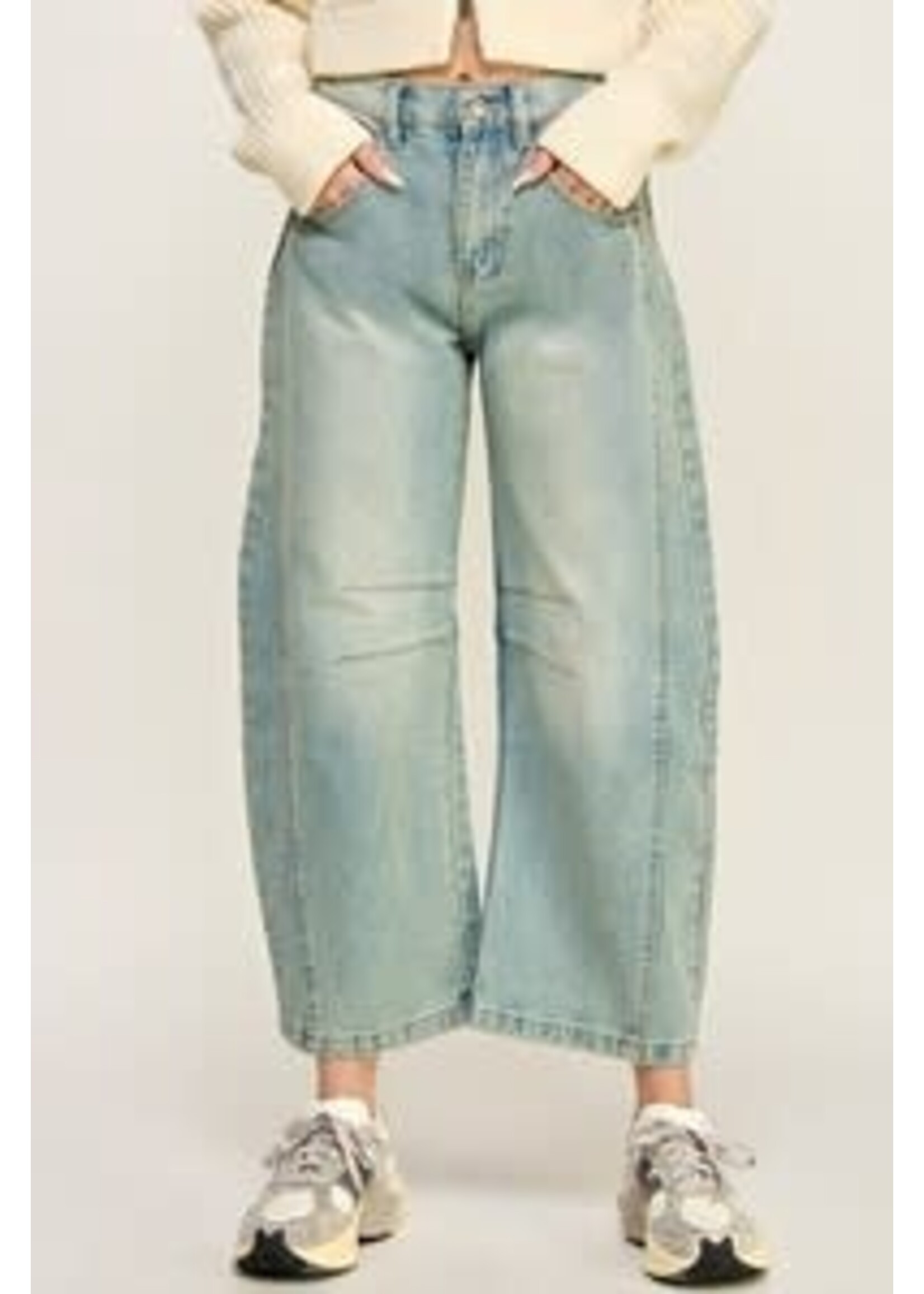 miss love MID-RISE BARREL JEANS