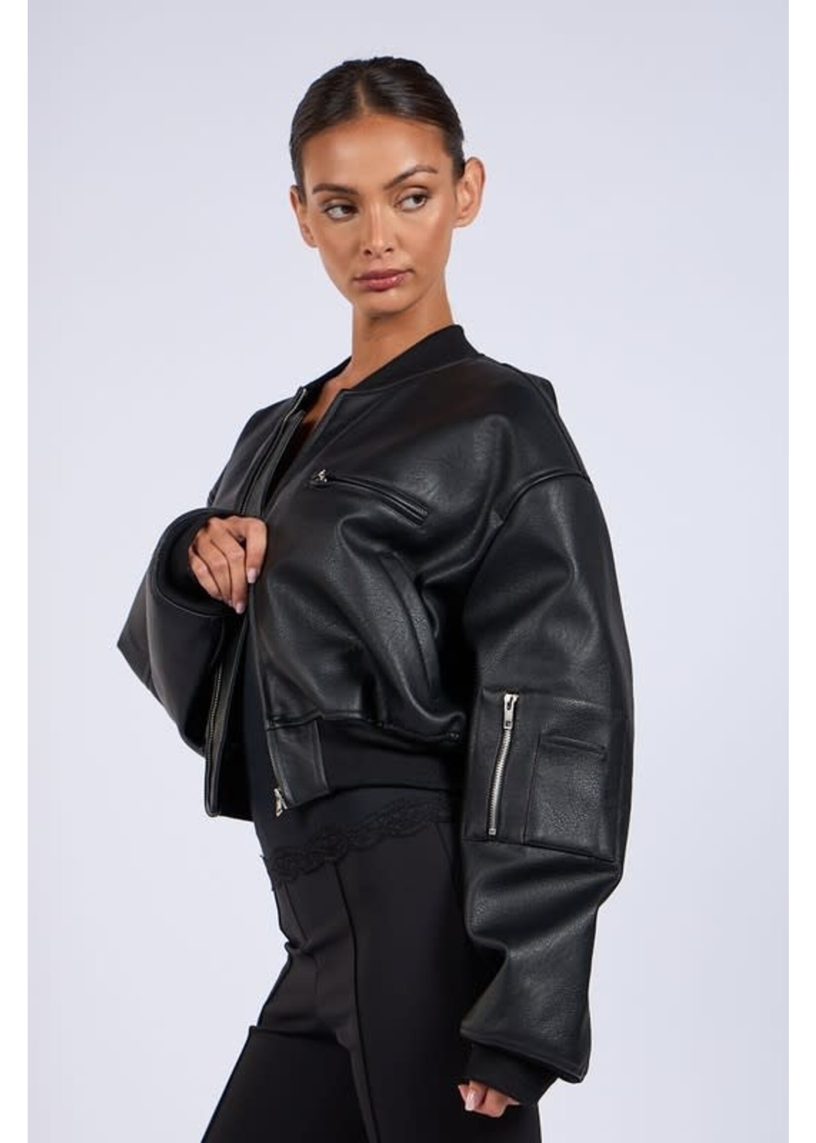 LEATHER BOMBER JACKET