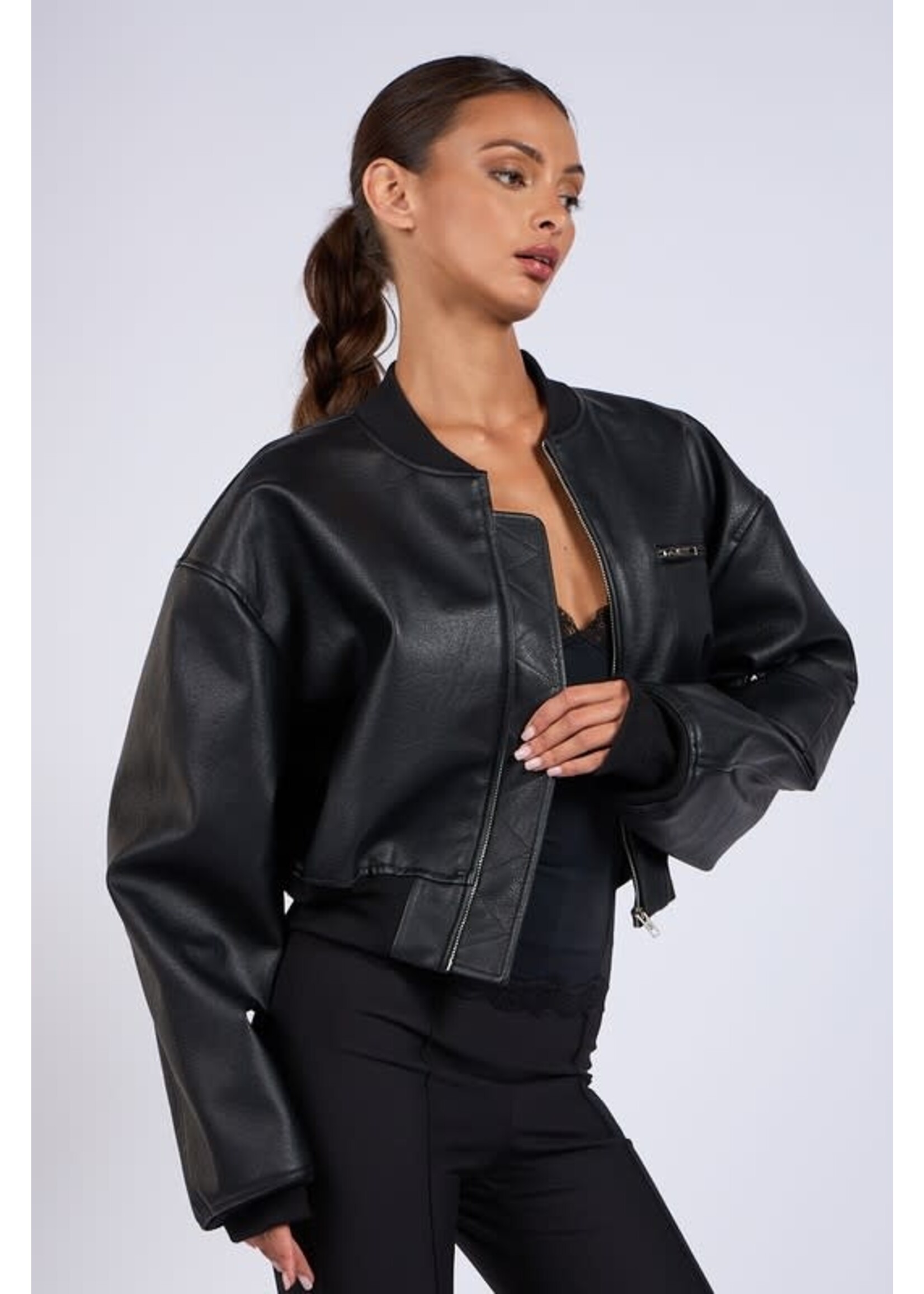 LEATHER BOMBER JACKET