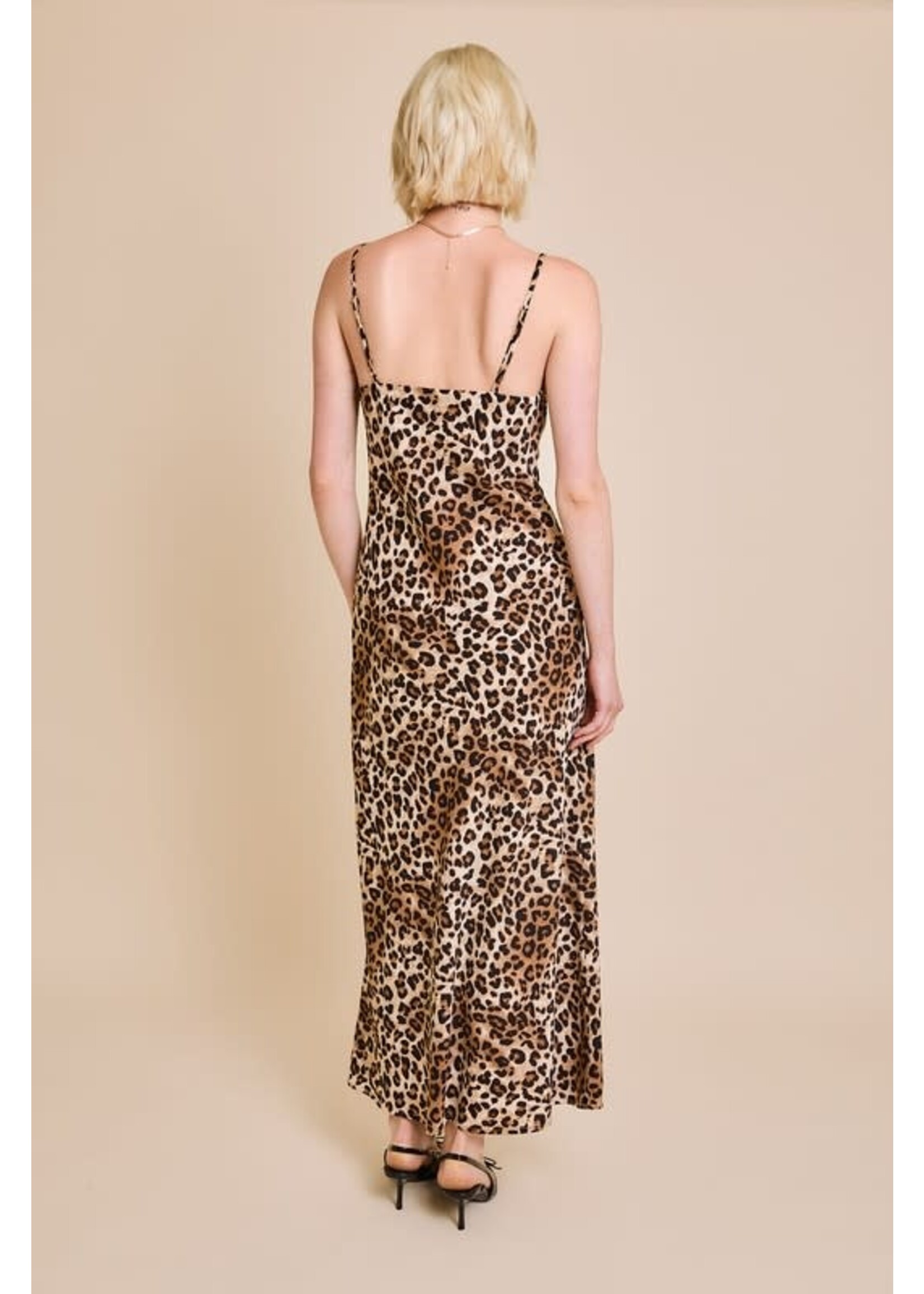 LACE TRIMMED LEOPARD PRINT MAXI DRESS