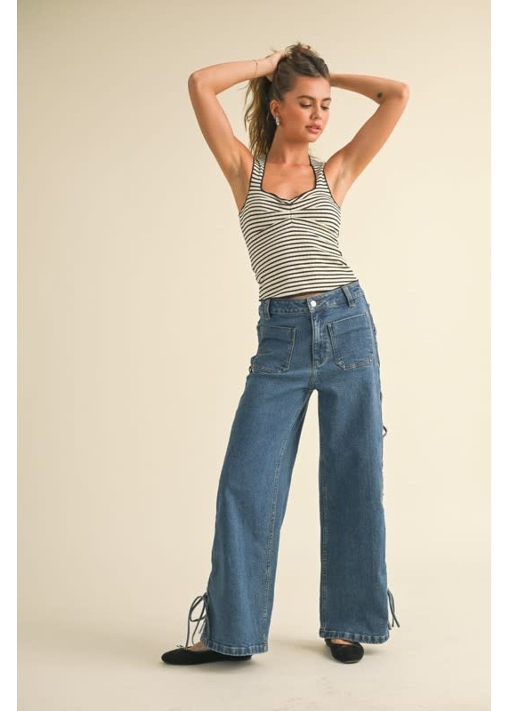 STRIPED KNITTED TOP WITH MERROW END