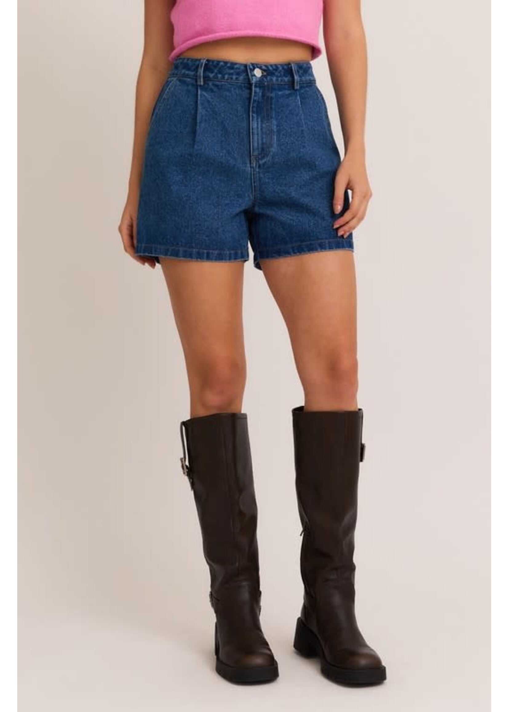 PLEATED DENIM SHORTS