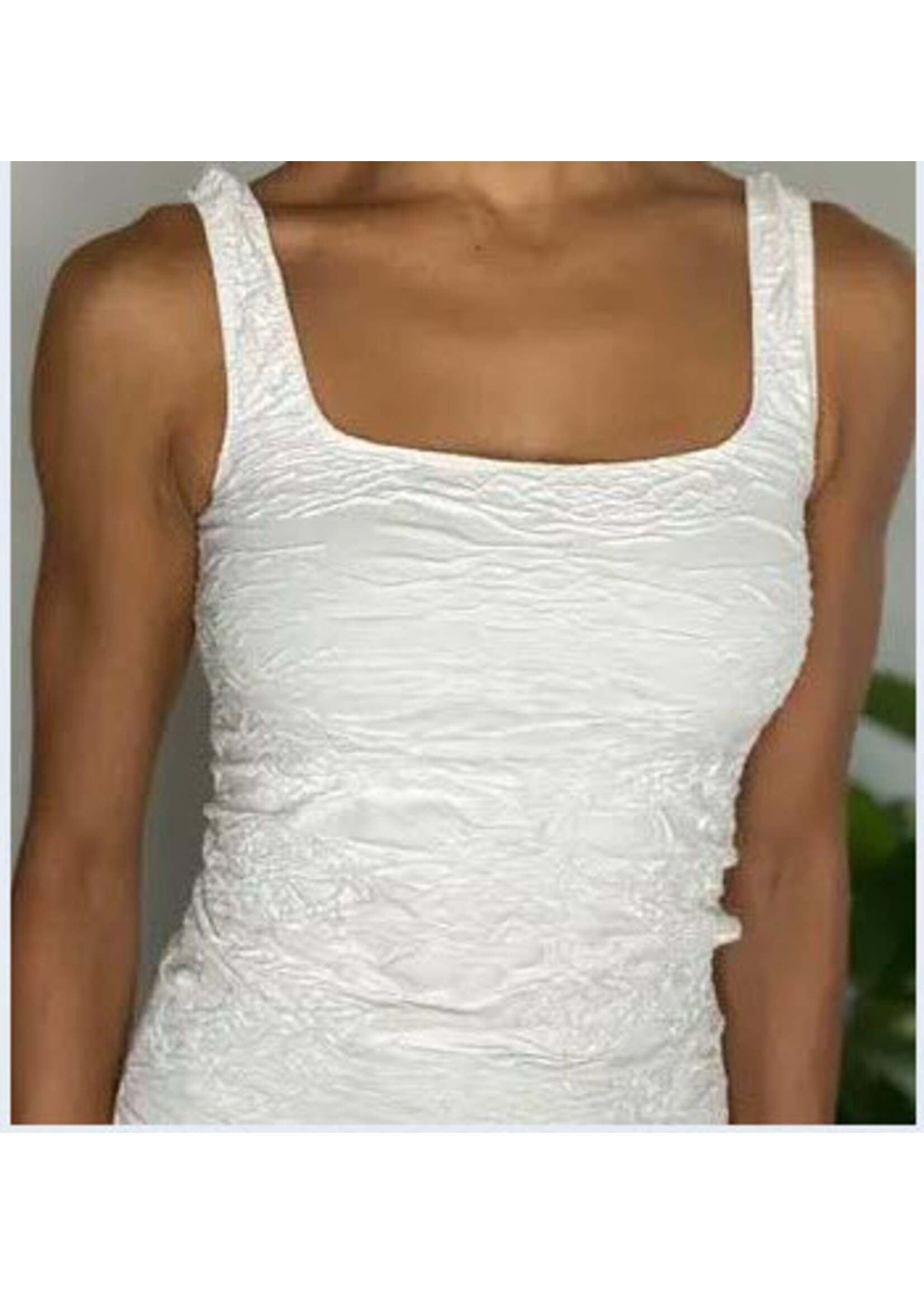 CRINKLE SEAMLESS TANK TOP