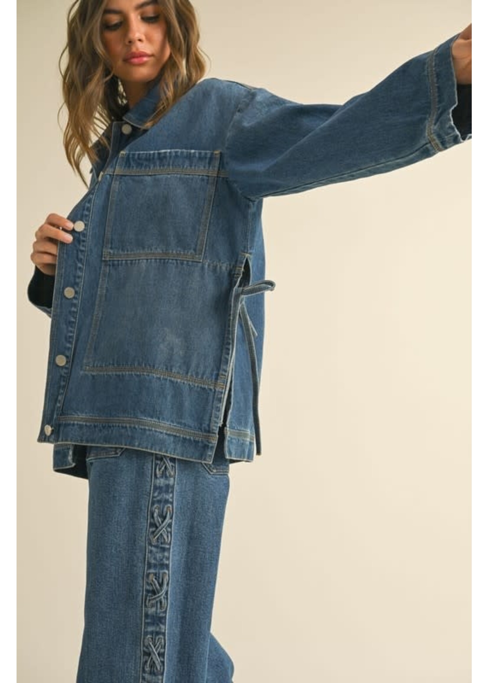 OVER SIZED DENIM JACKET