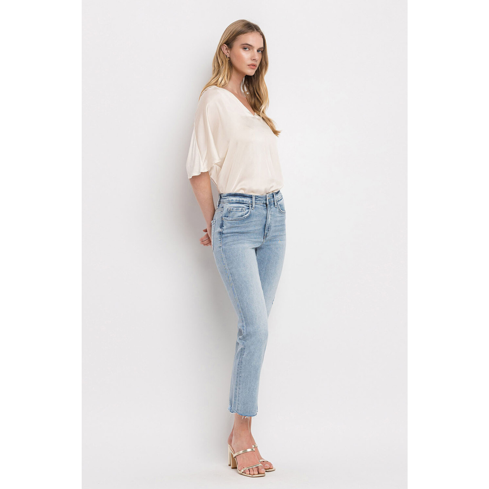 HIGH RISE CROP STRAIGHT JEANS