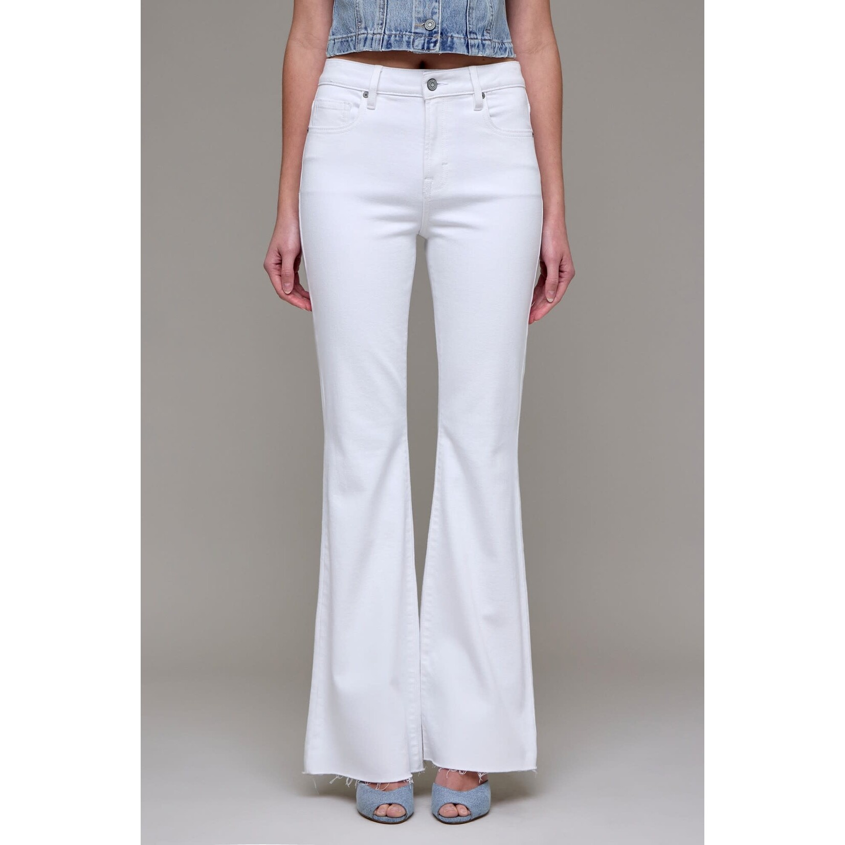 WHITE DENIM FULL LENGTH FLARE