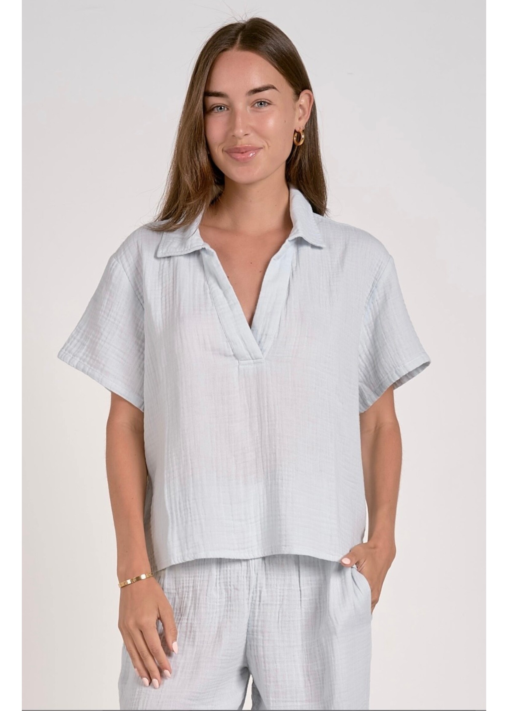 GAUZE V-NECK TOP