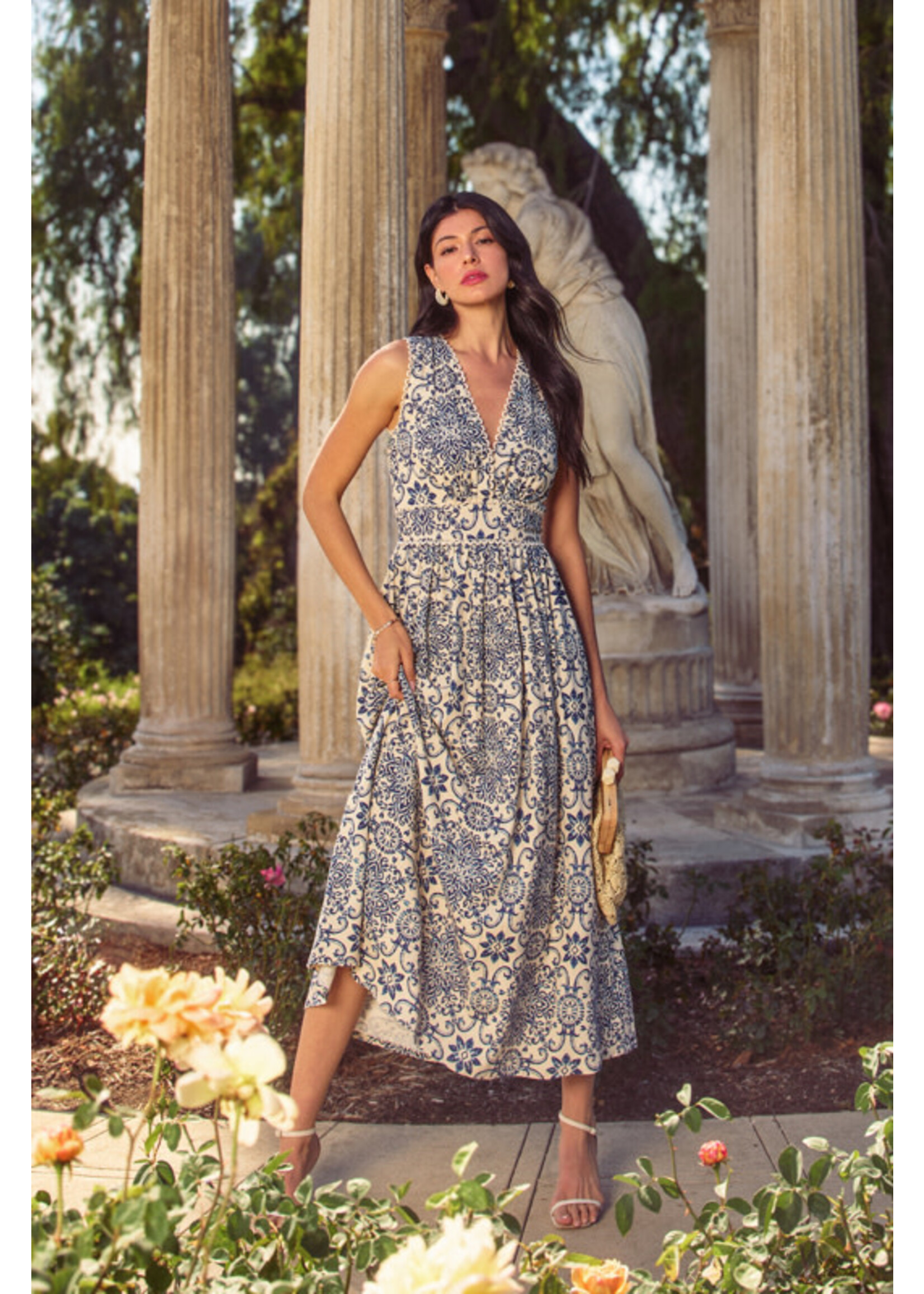 SUMMER IN CAPRI LACE MAXI DRESS