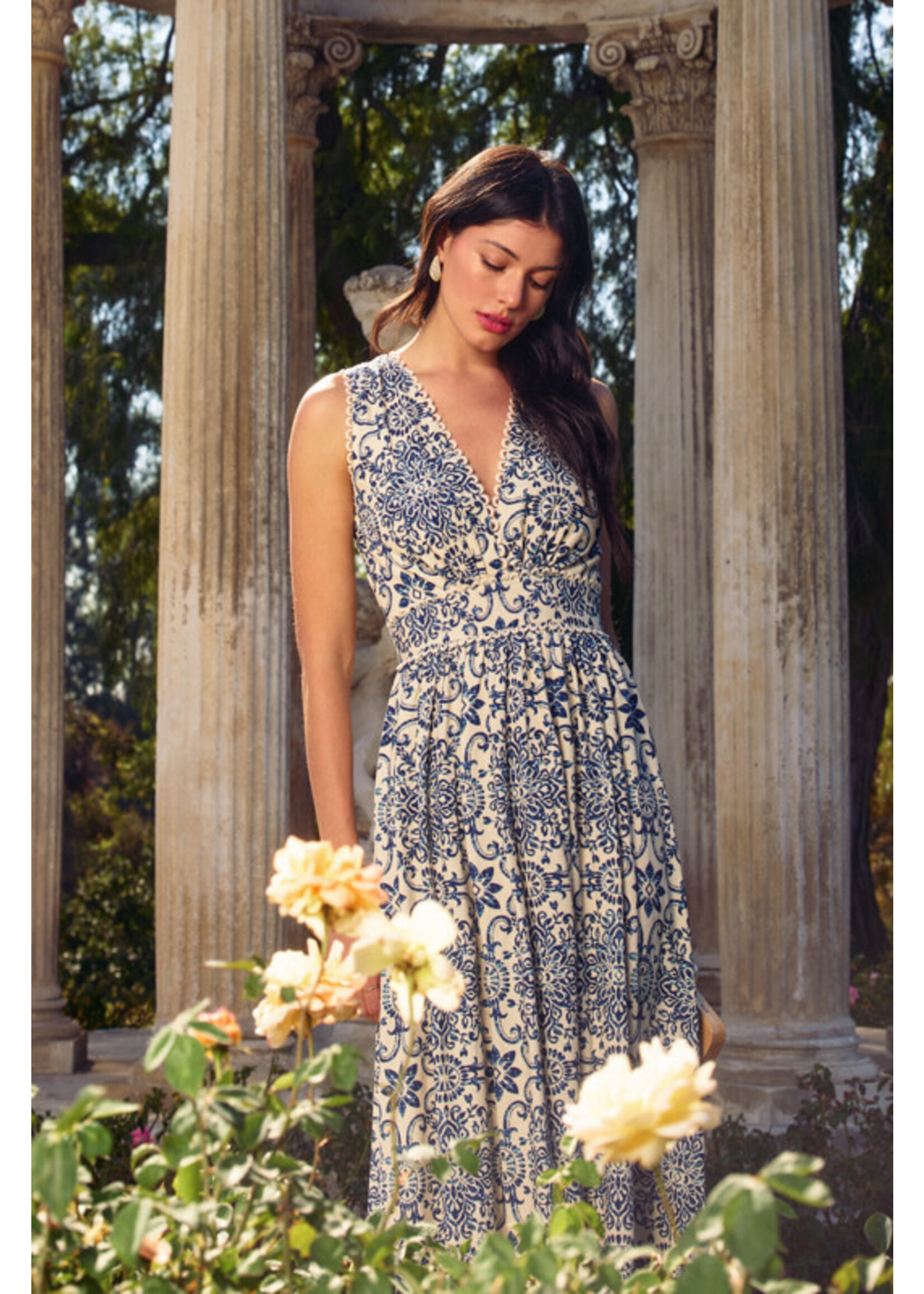 SUMMER IN CAPRI LACE MAXI DRESS