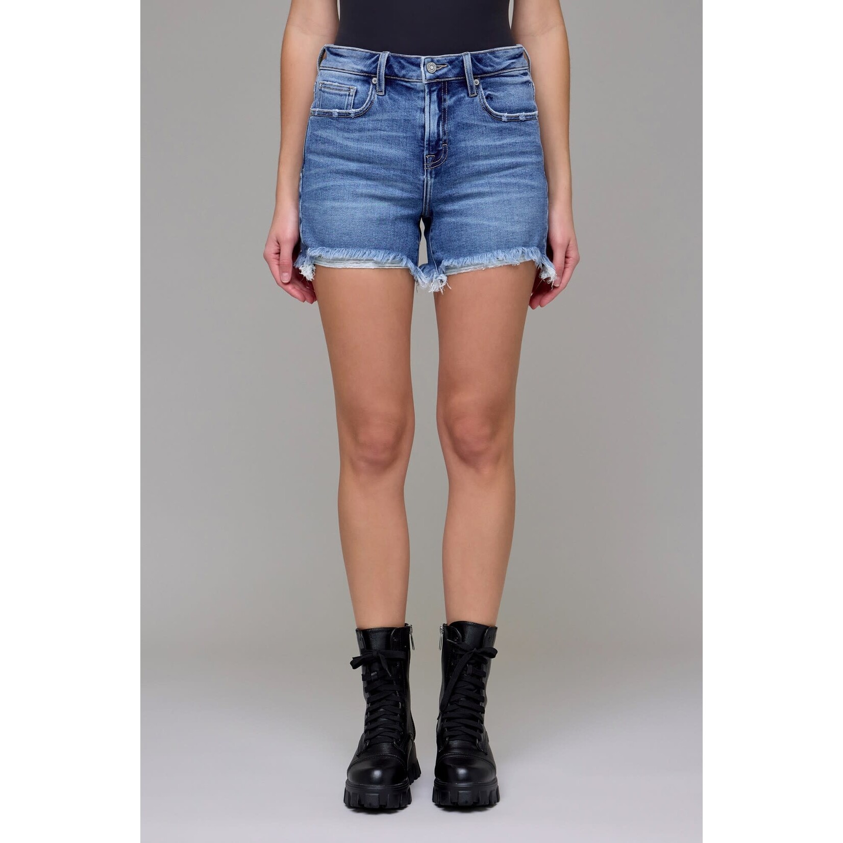 BOYFRIEND SHORTS