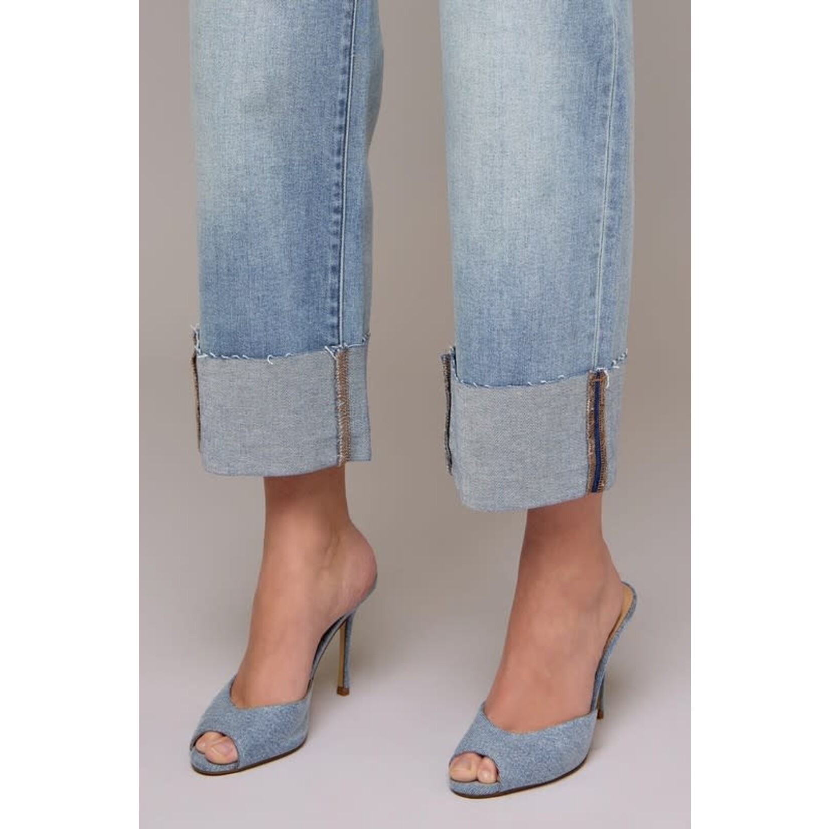 HIDDEN VINTAGE WASHED STRAIGHT LEG