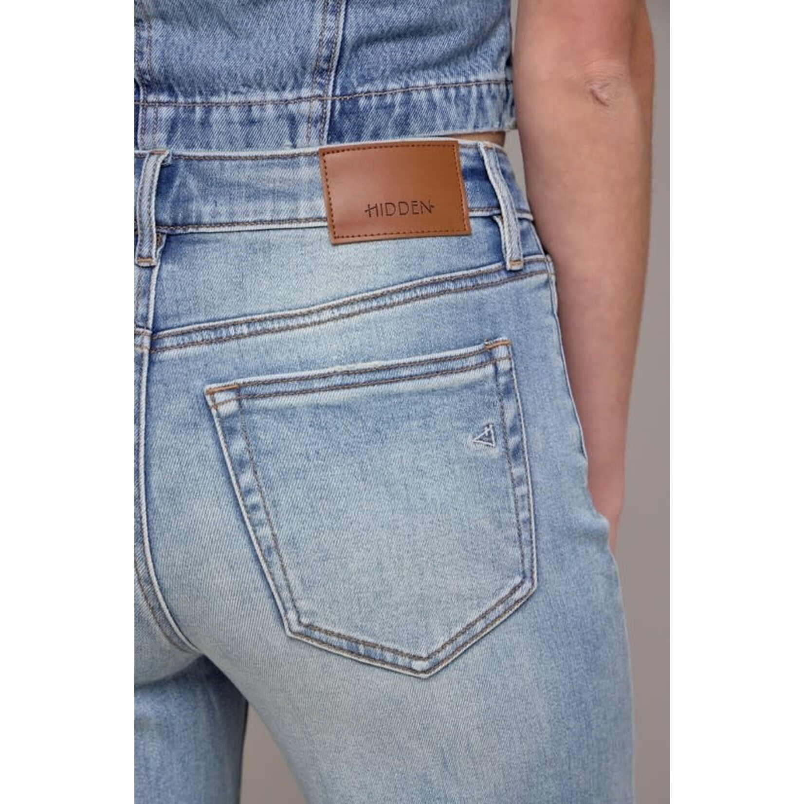 HIDDEN VINTAGE WASHED STRAIGHT LEG