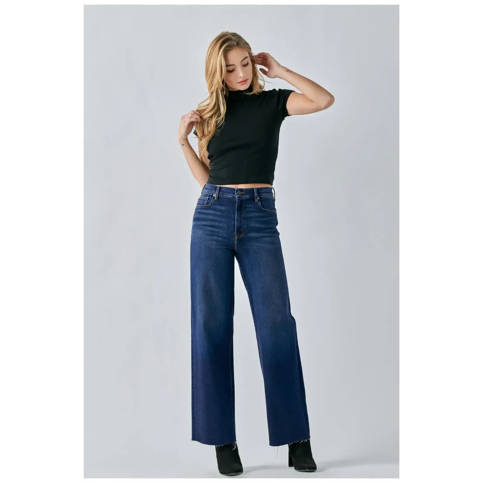 HIDDEN DARK WASH CLEAN STRETCH DAD JEAN