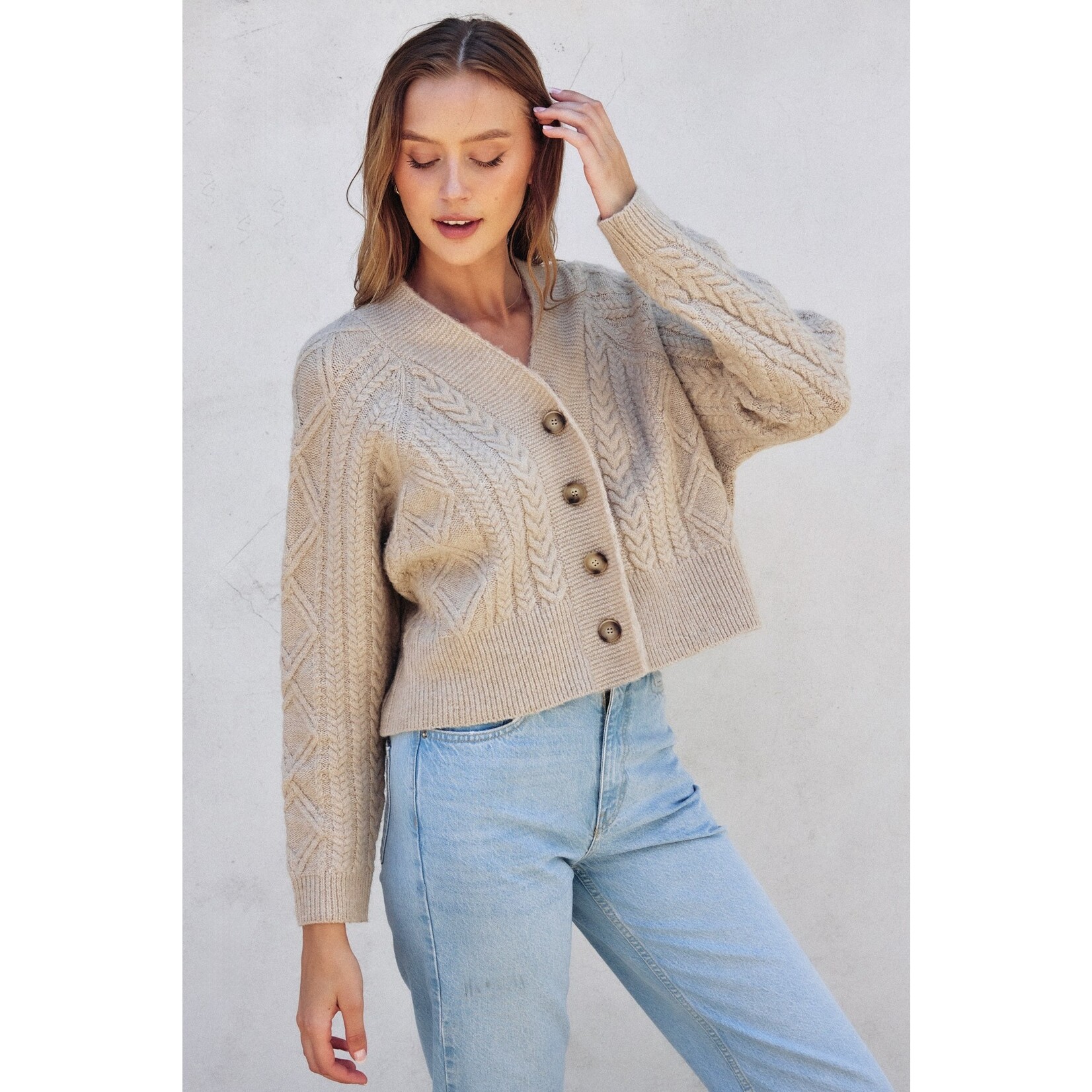 FUZZY CABLE KNIT CARDIGAN