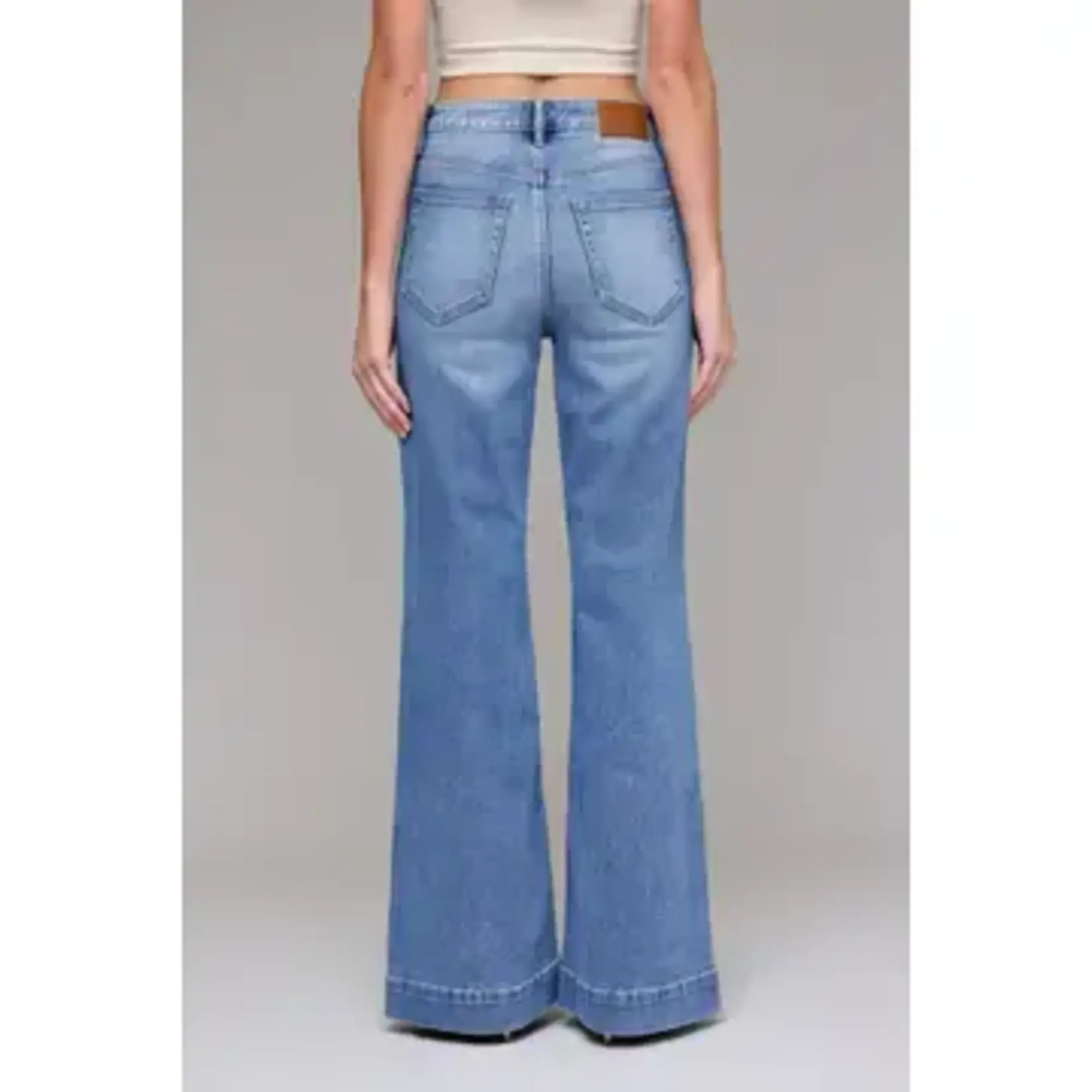 HIDDEN PINTUCK FLARE JEAN