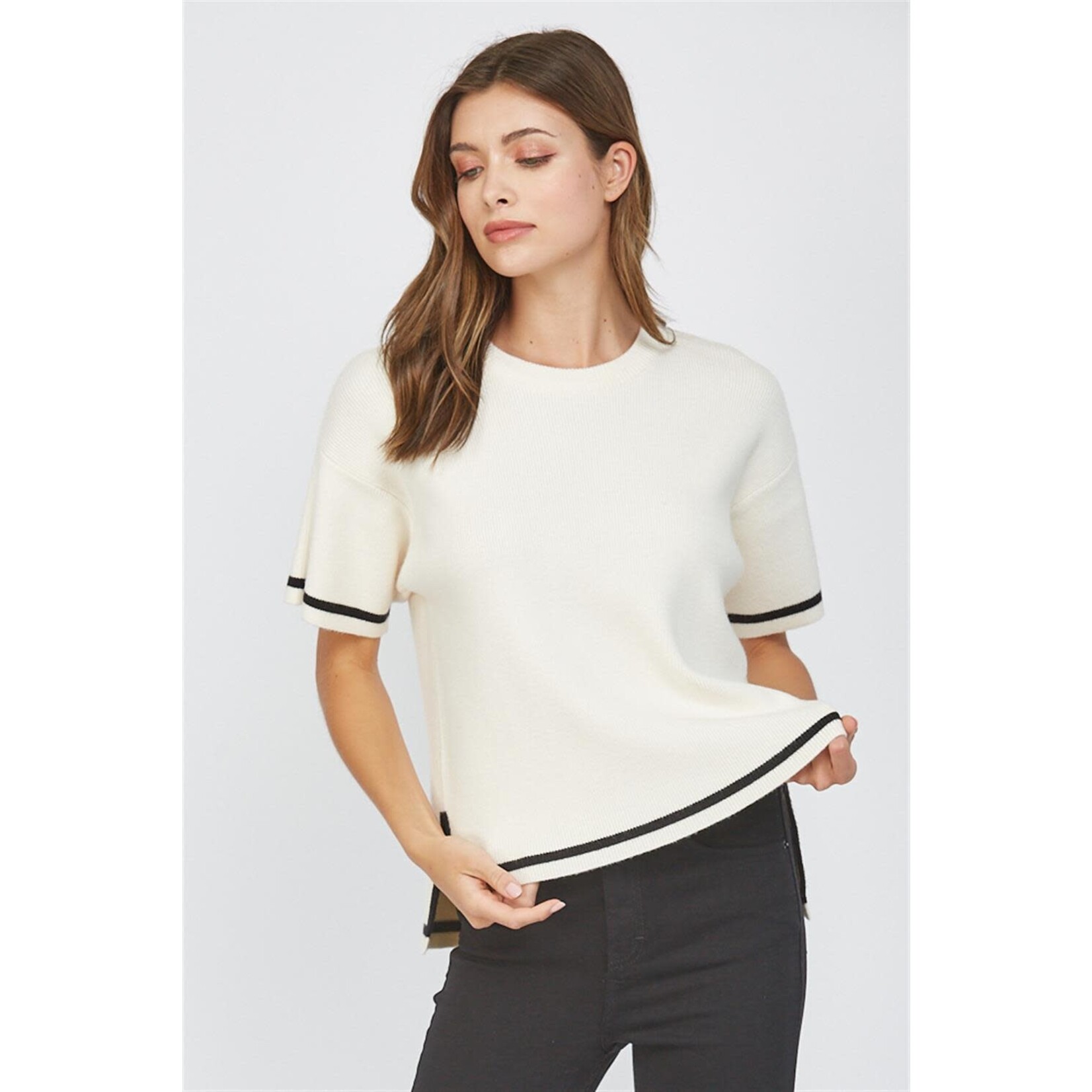 FRENCH VANILLA SHORT SLEEVE SWEATER