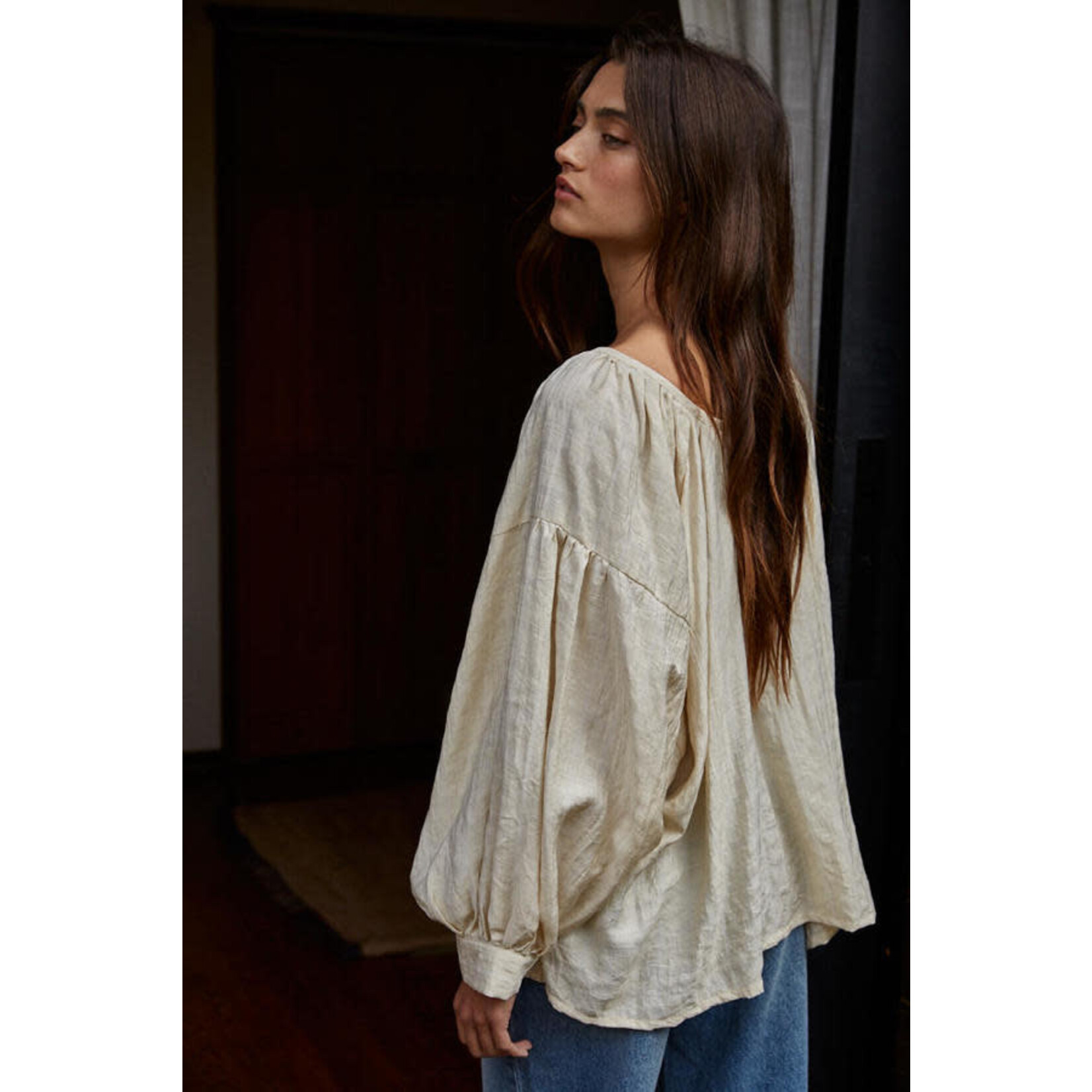 NATURAL TIE FRONT BLOUSE