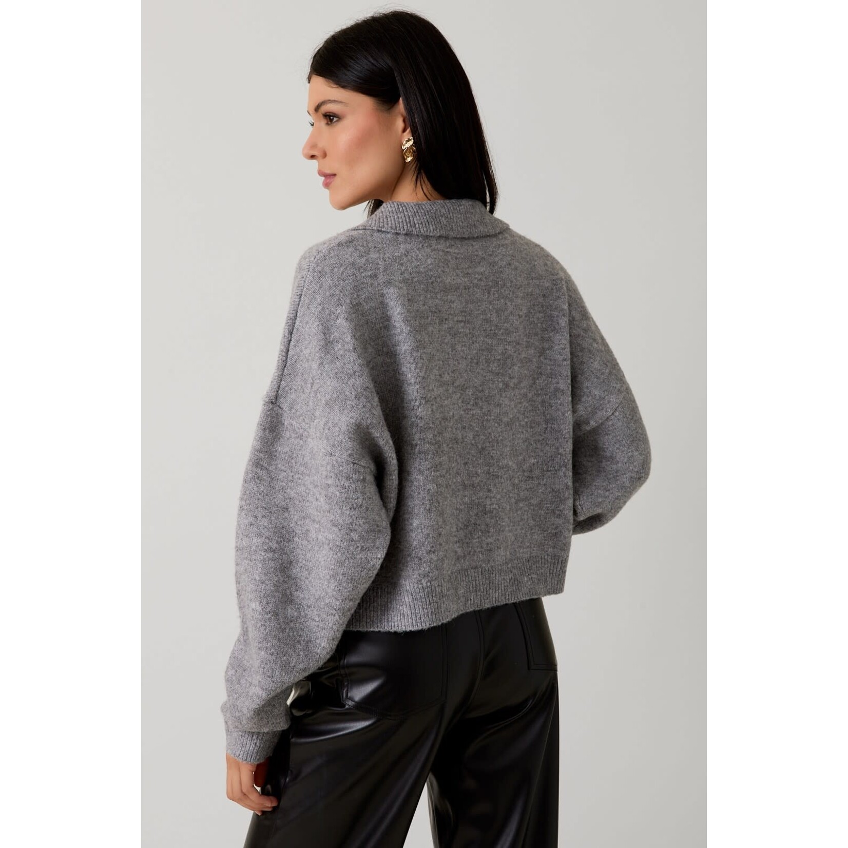 GREY COLLARED SWEATER CARDIGAN