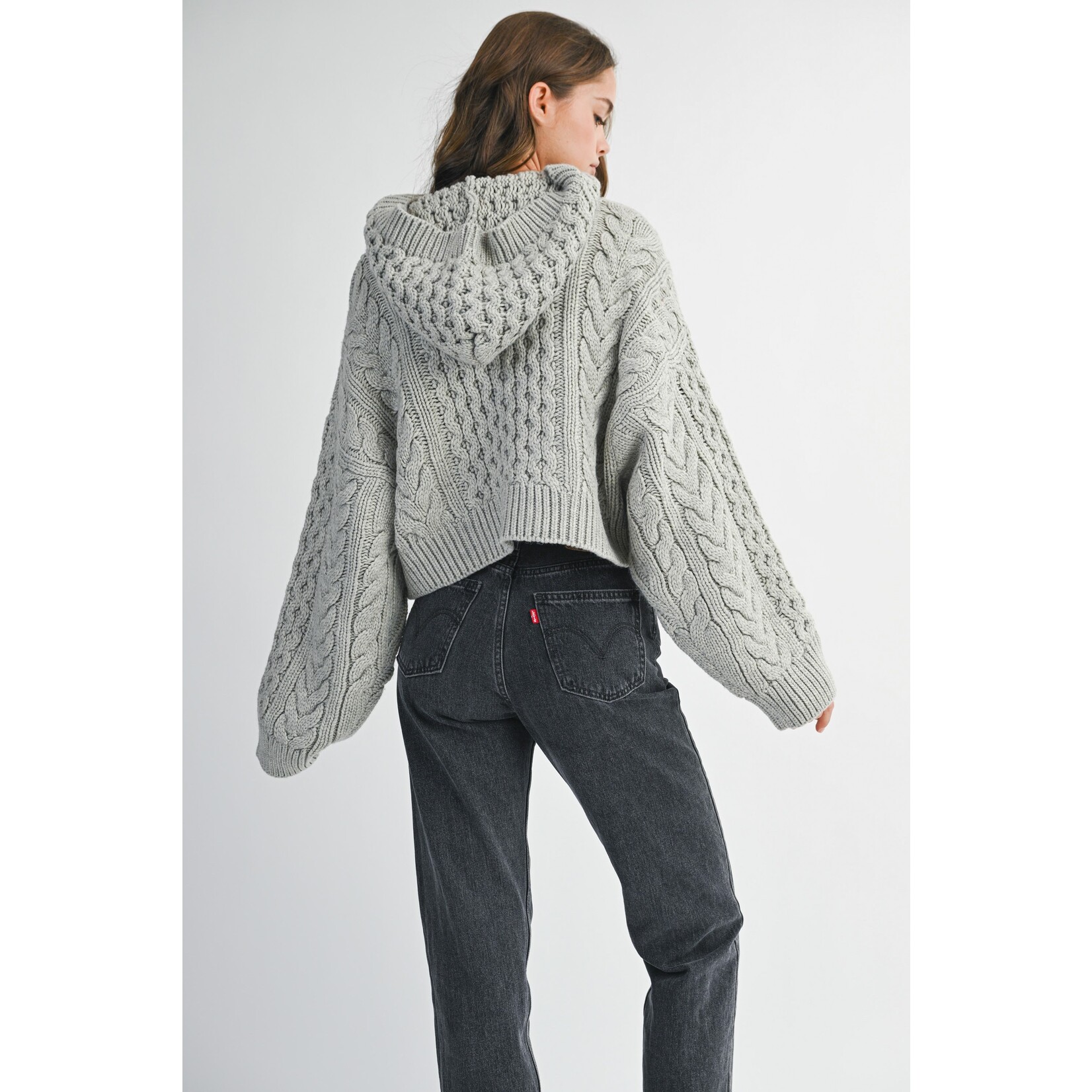GREY CABLE KNIT HOODIE
