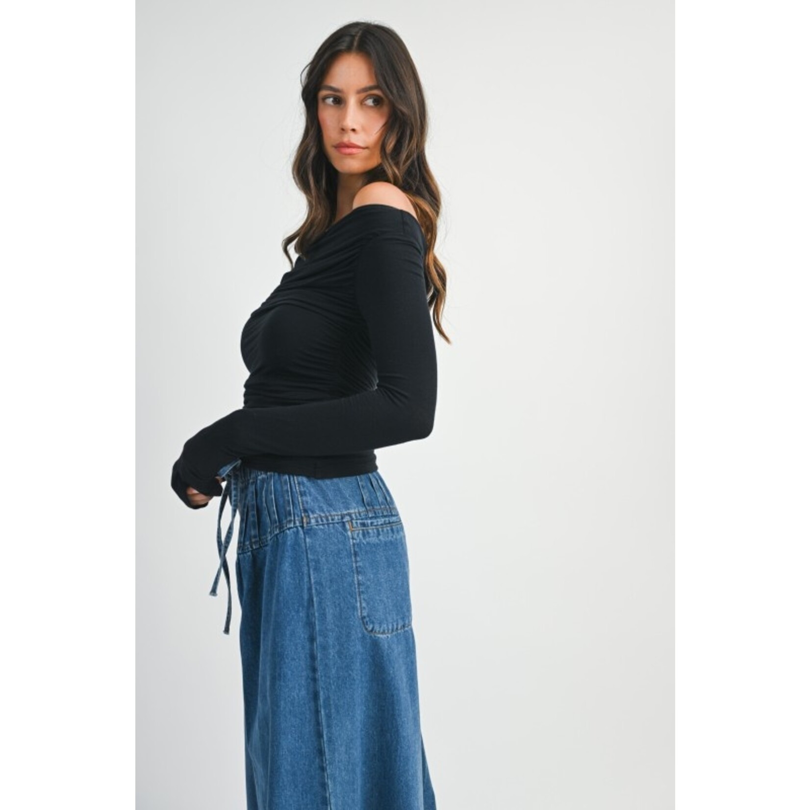 RUCHED OFF THE SHOULDER LONG SLEEVE