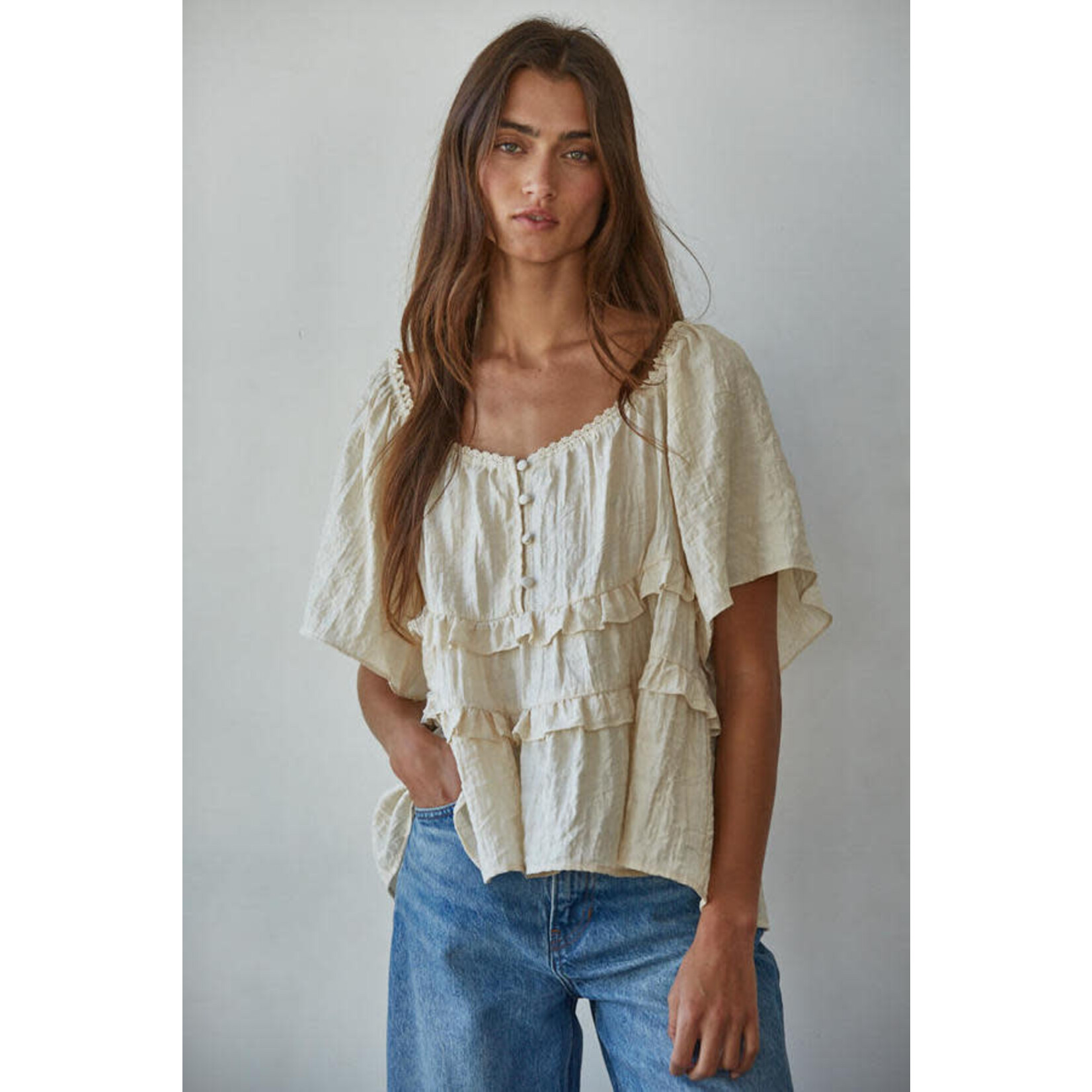 FLOWY SHORT SLEEVE BLOUSE