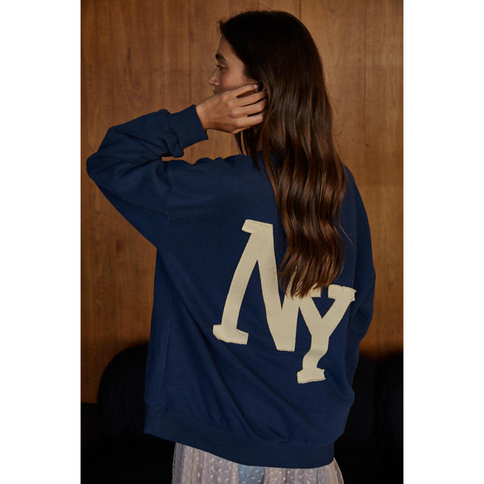 CITY DREAMS PULLOVER