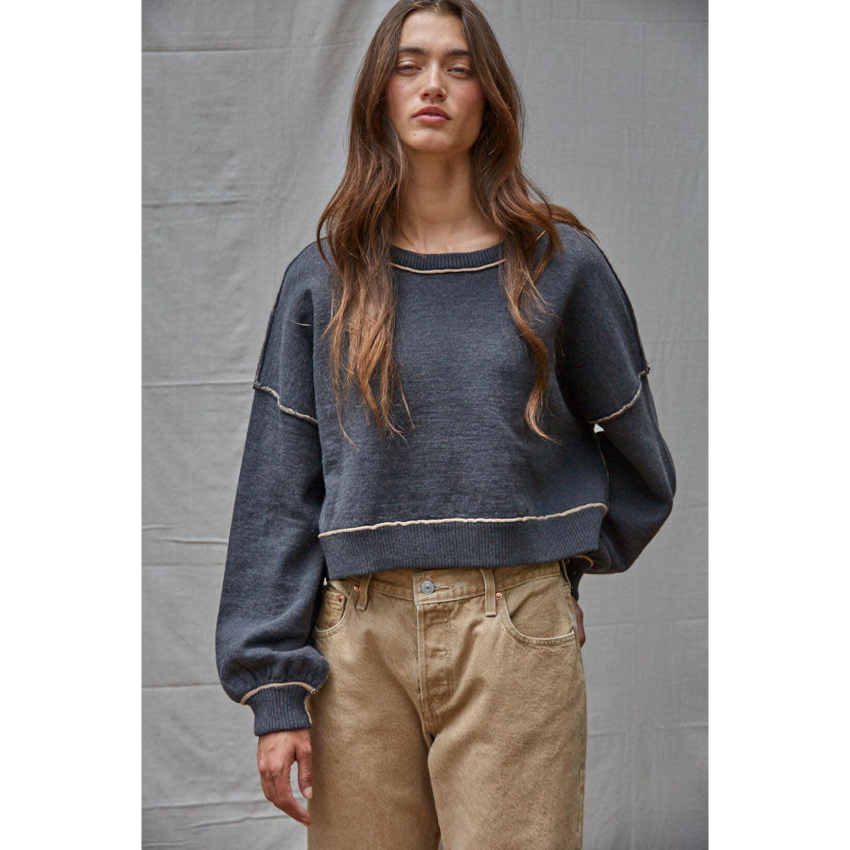 CHARCOAL CONTRAST SEAM PULLOVER