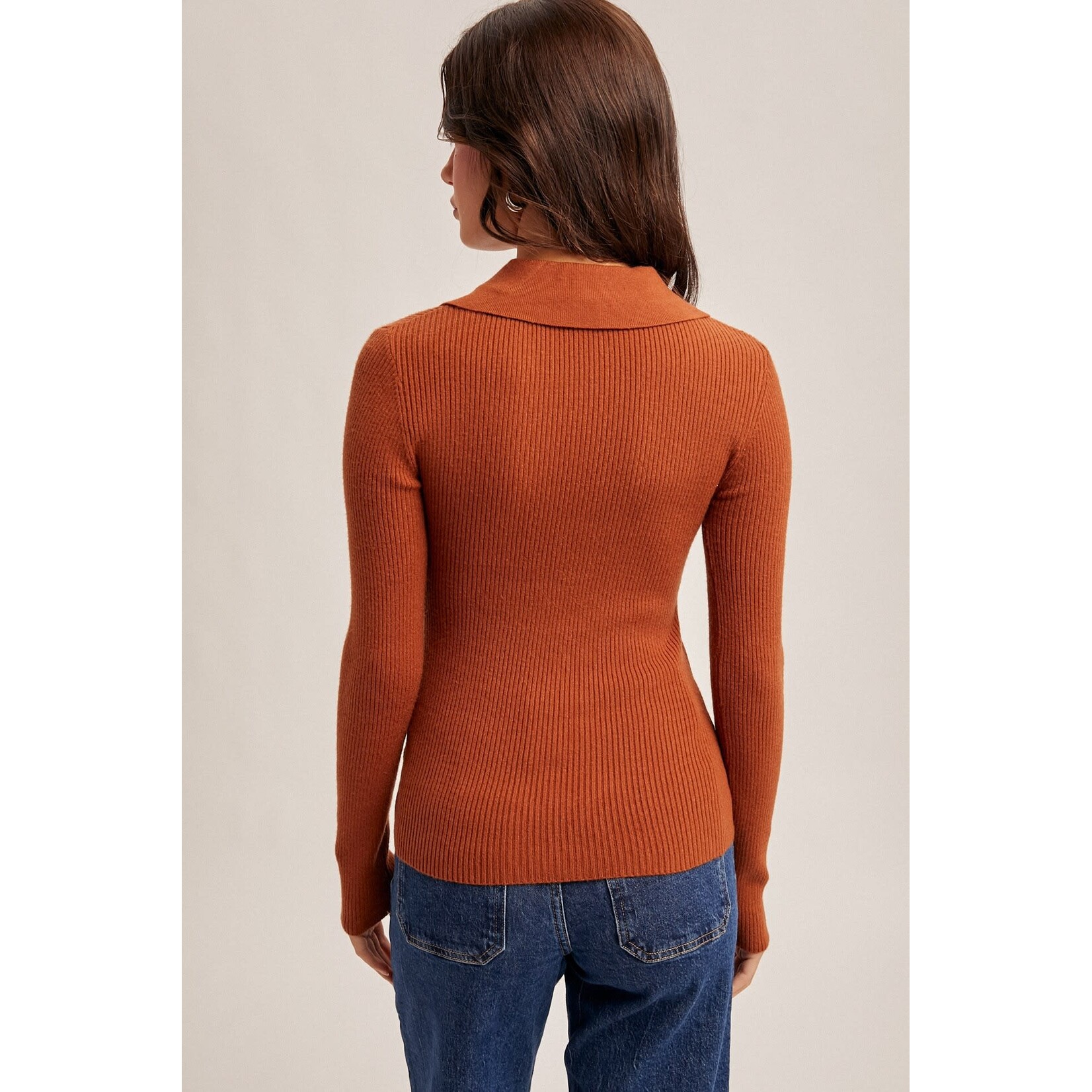 FRONT TWIST SWEATER  TOP