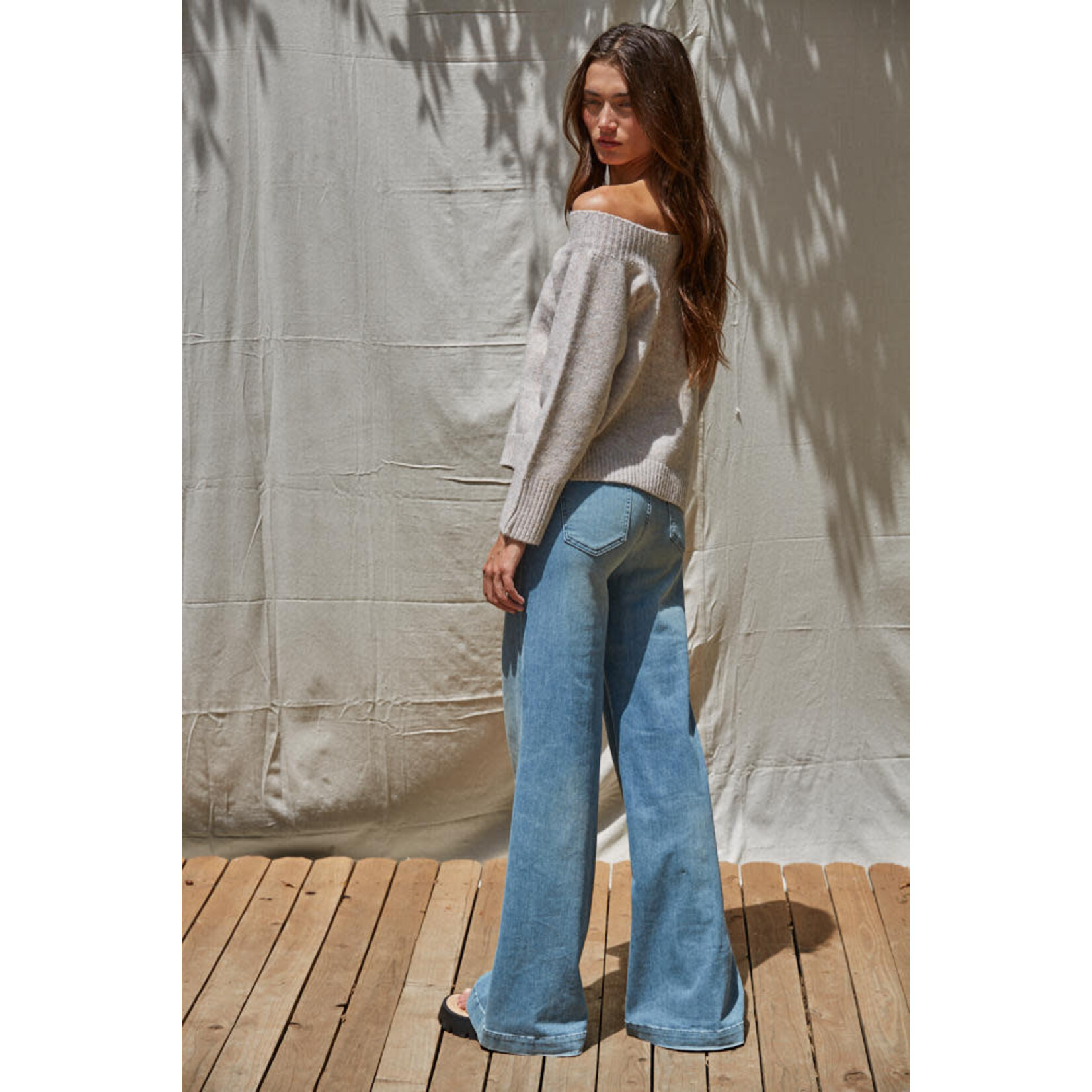 GREY OFF THE SHOULDER SWEATER