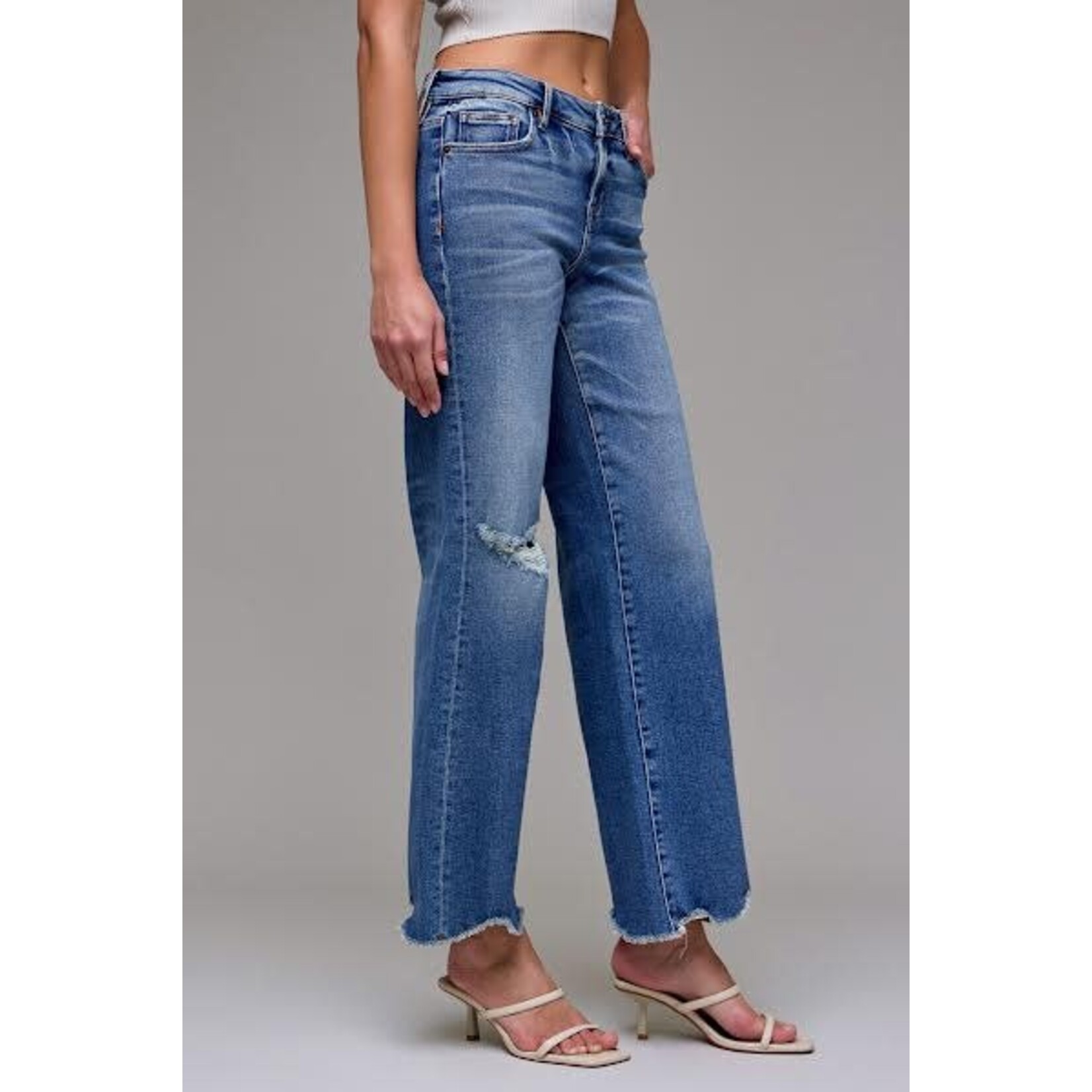 HIDDEN LOW RISE LOGAN DAD JEAN
