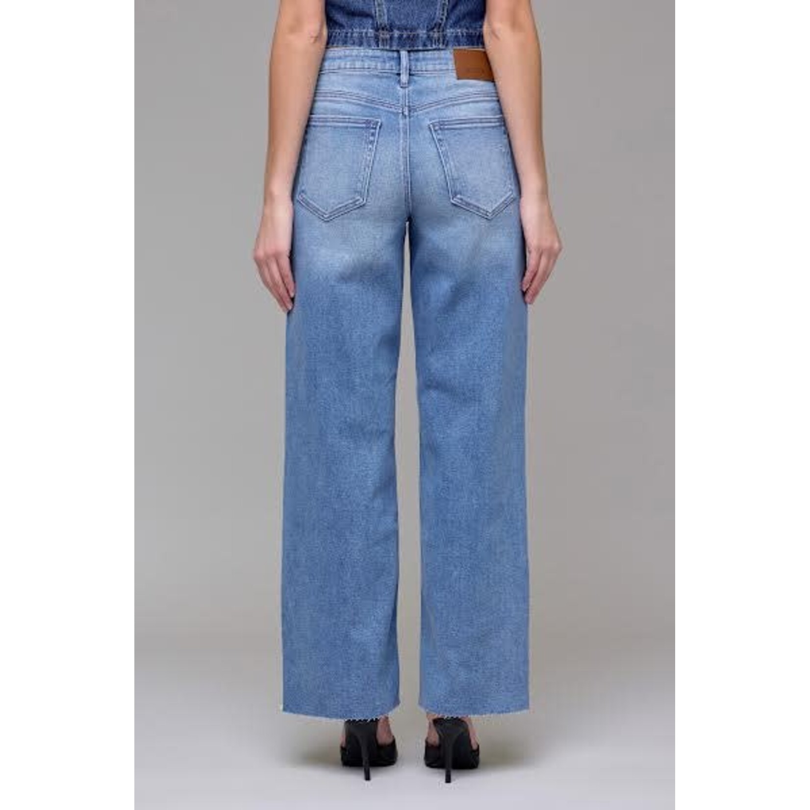 HIDDEN HIGH RISE DAD JEAN
