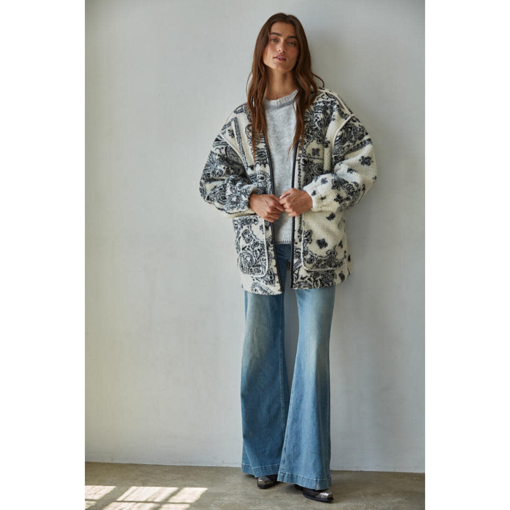 PAISLEY SHERPA JACKET
