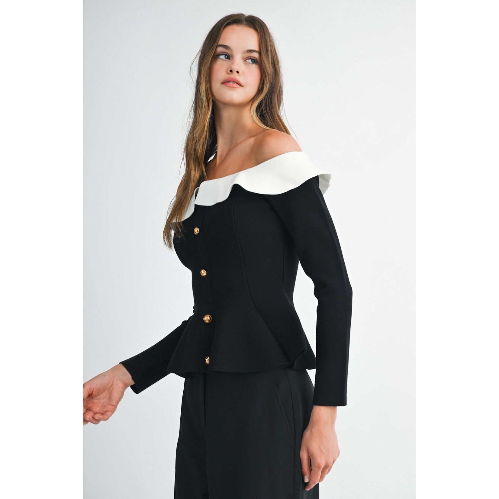 OFF SHOULDER PEPLUM TOP