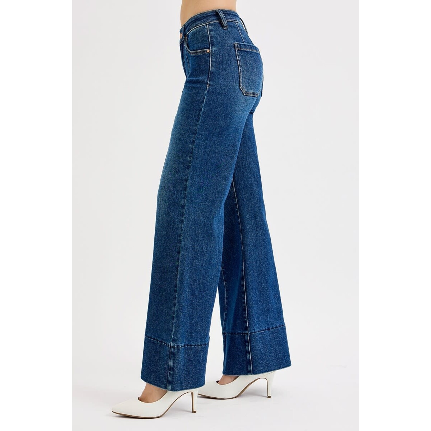 DARK WASH MID RISE ANKLE FLARE