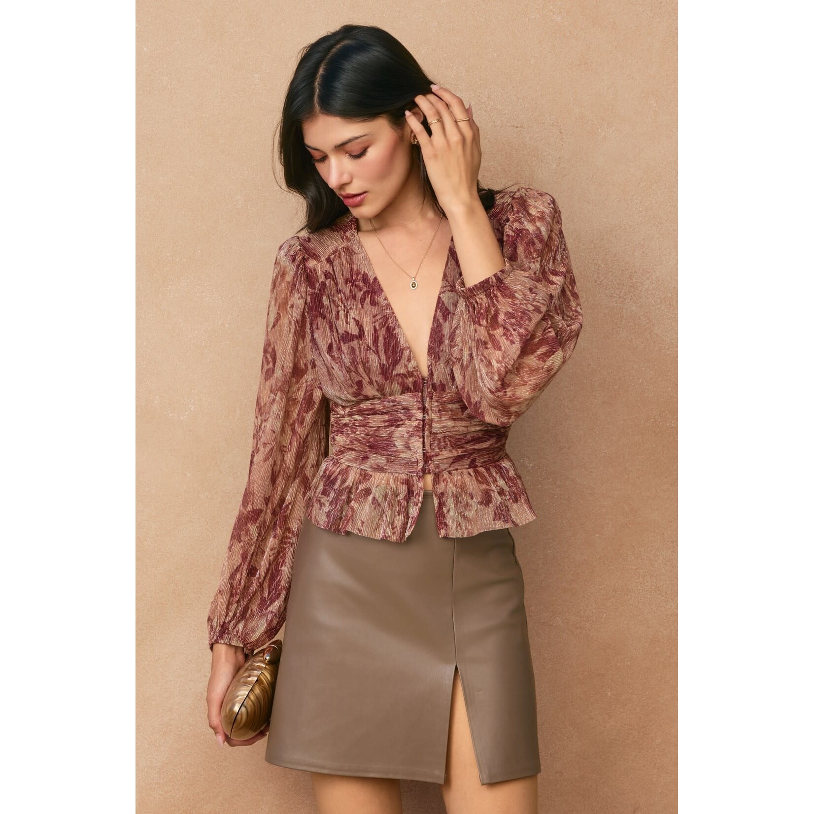 BURGUNDY BLOOM PEPLUM TOP