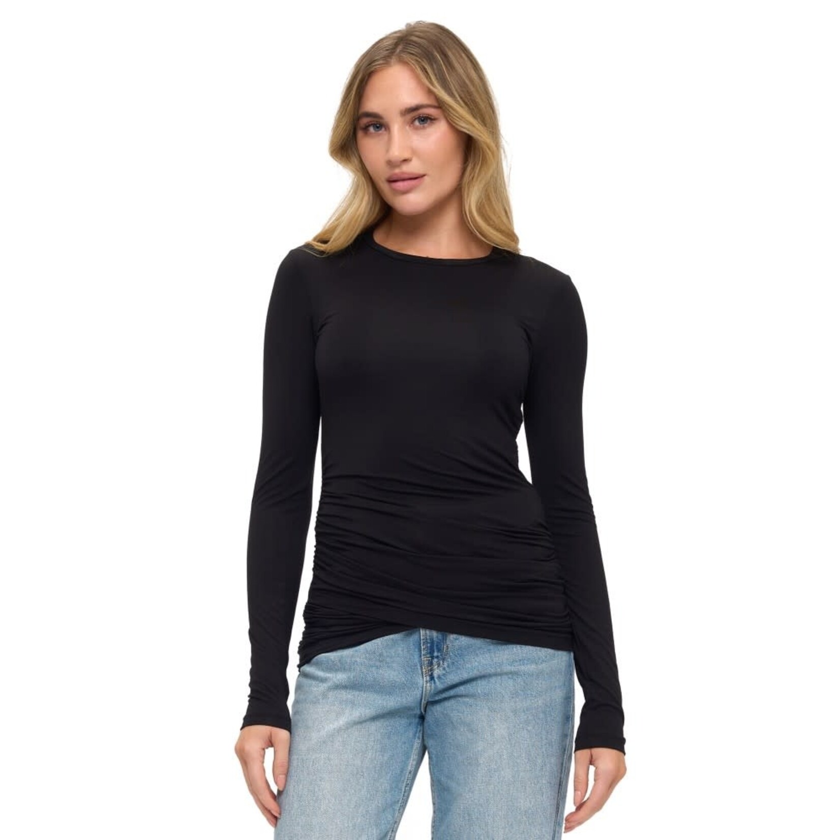 FITTED BLACK LONG SLEEVE TOP