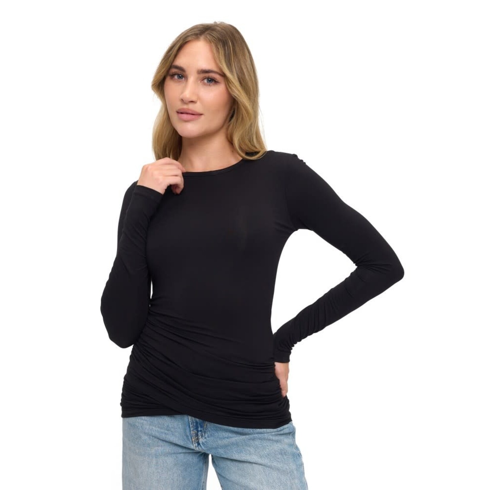 FITTED BLACK LONG SLEEVE TOP