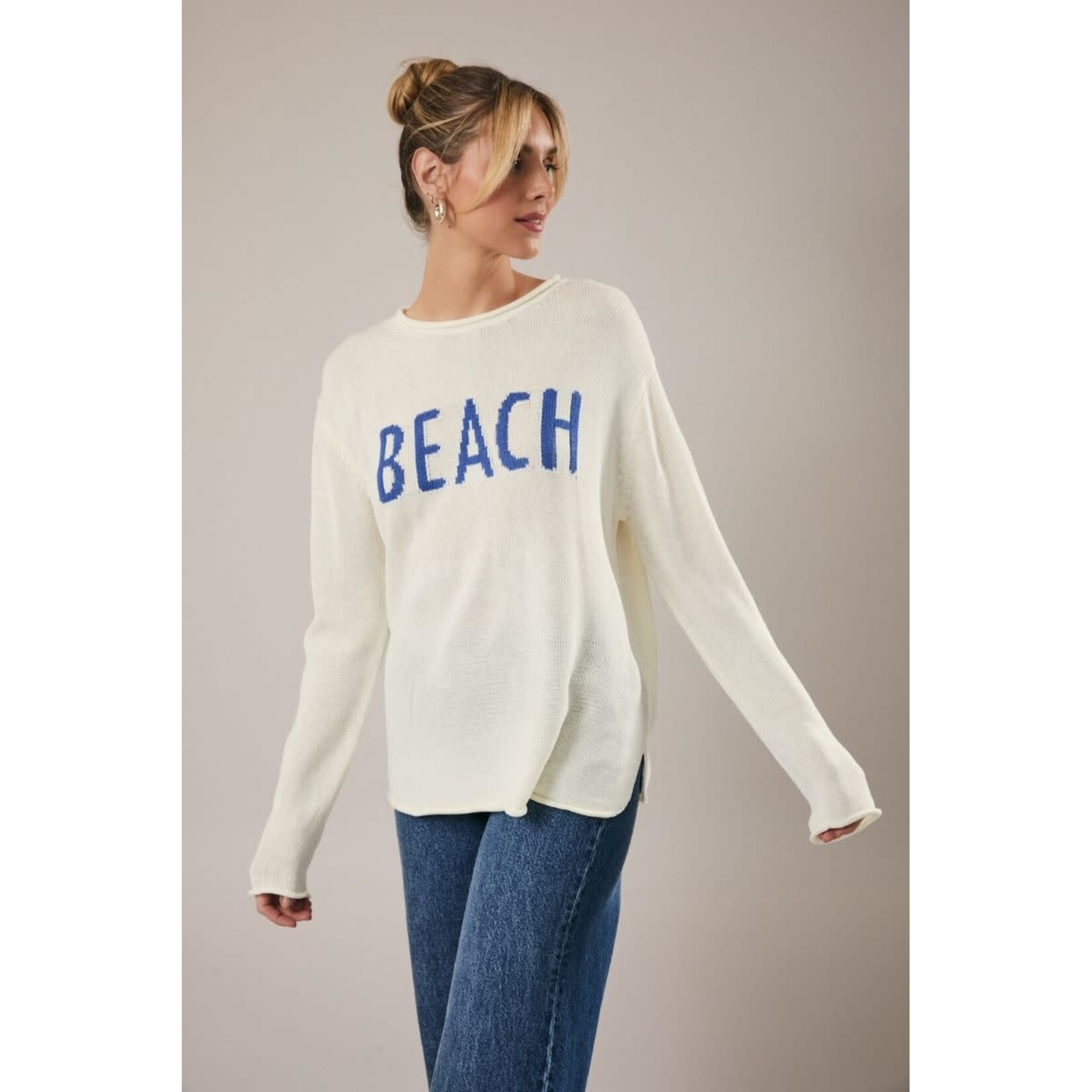 WHITE & NAVY BEACH SWEATER