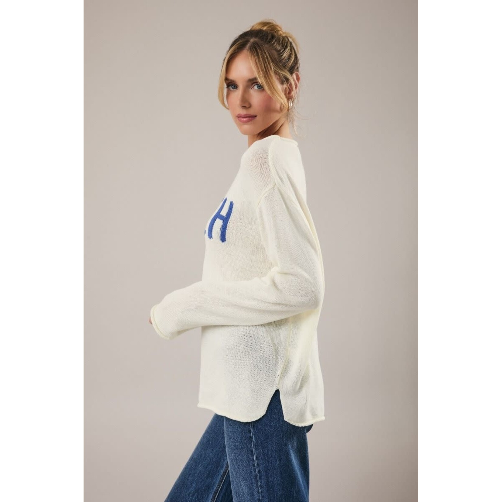 WHITE & NAVY BEACH SWEATER