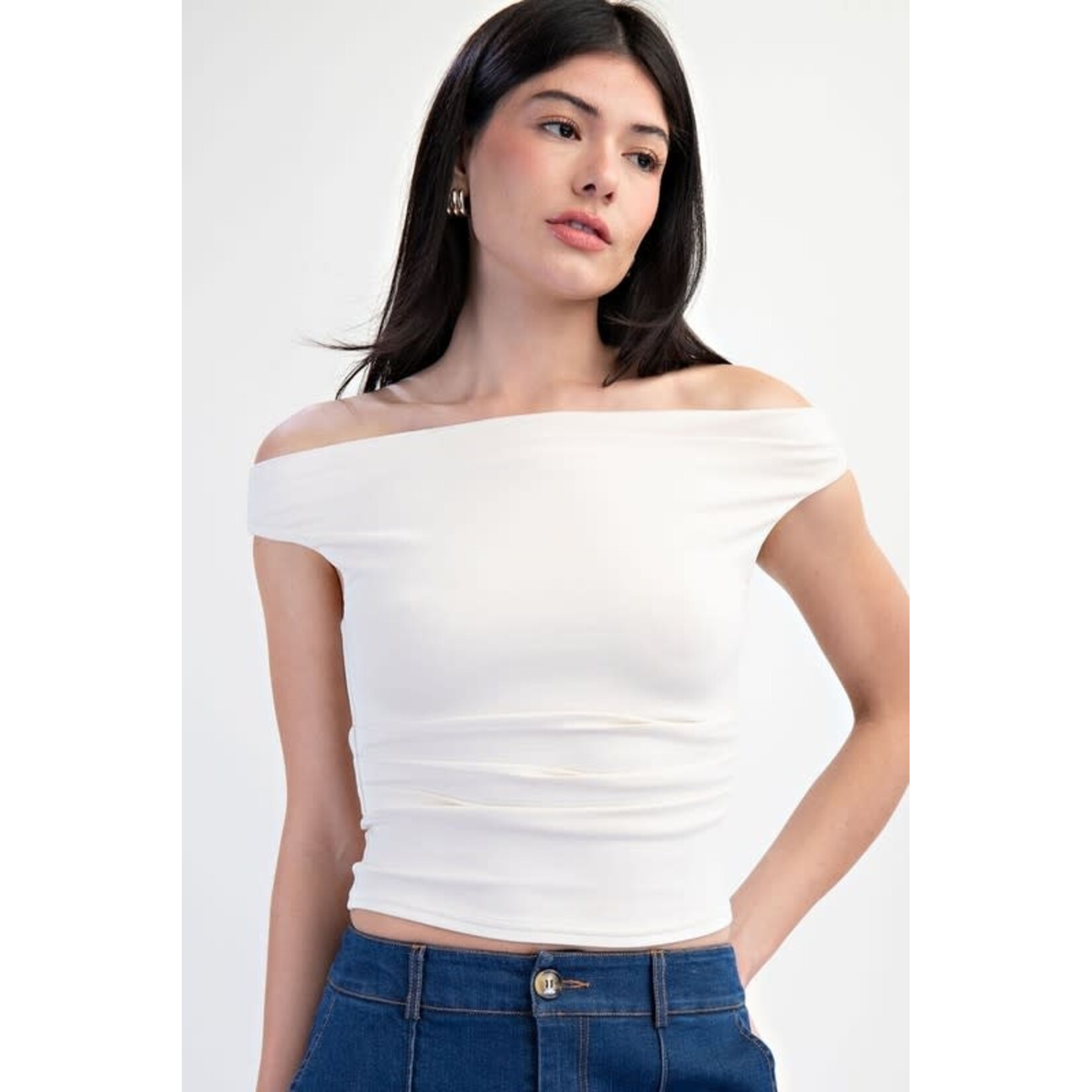 WHITE RUCHED KNIT TOP