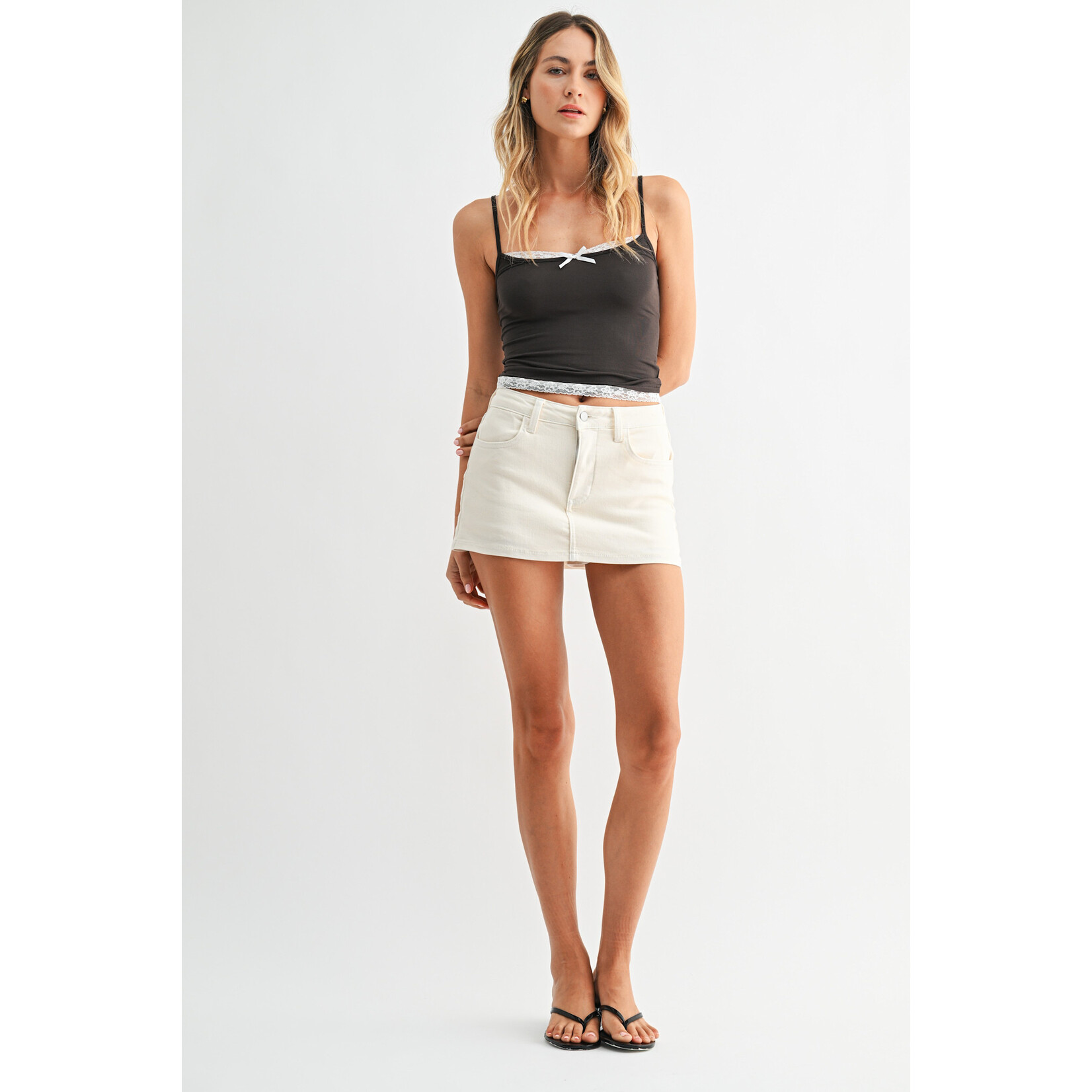 AVAILABLE IN WHITE, LIGHT WASH, AND NAVY