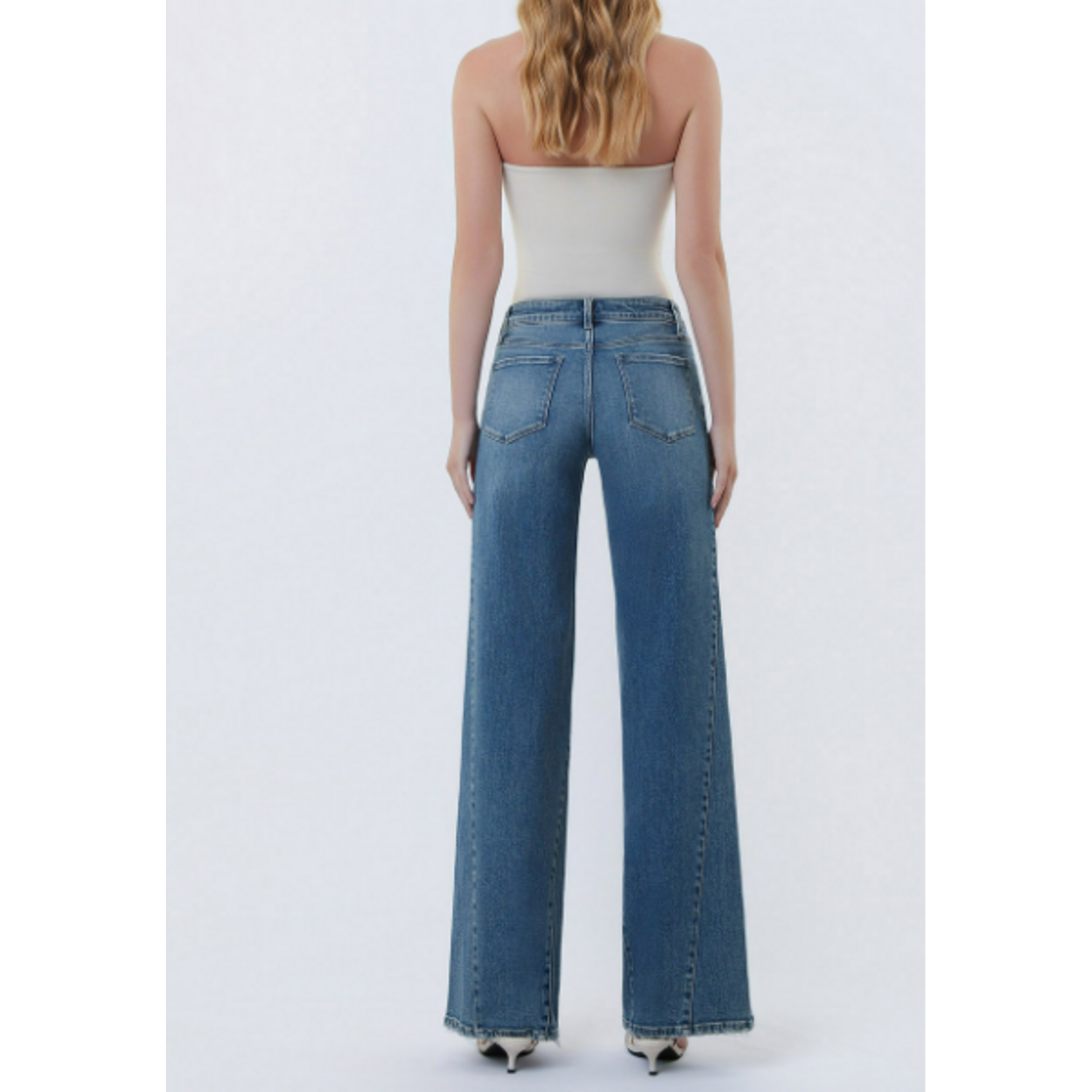 MID RISE PANEL DETAIL JEAN