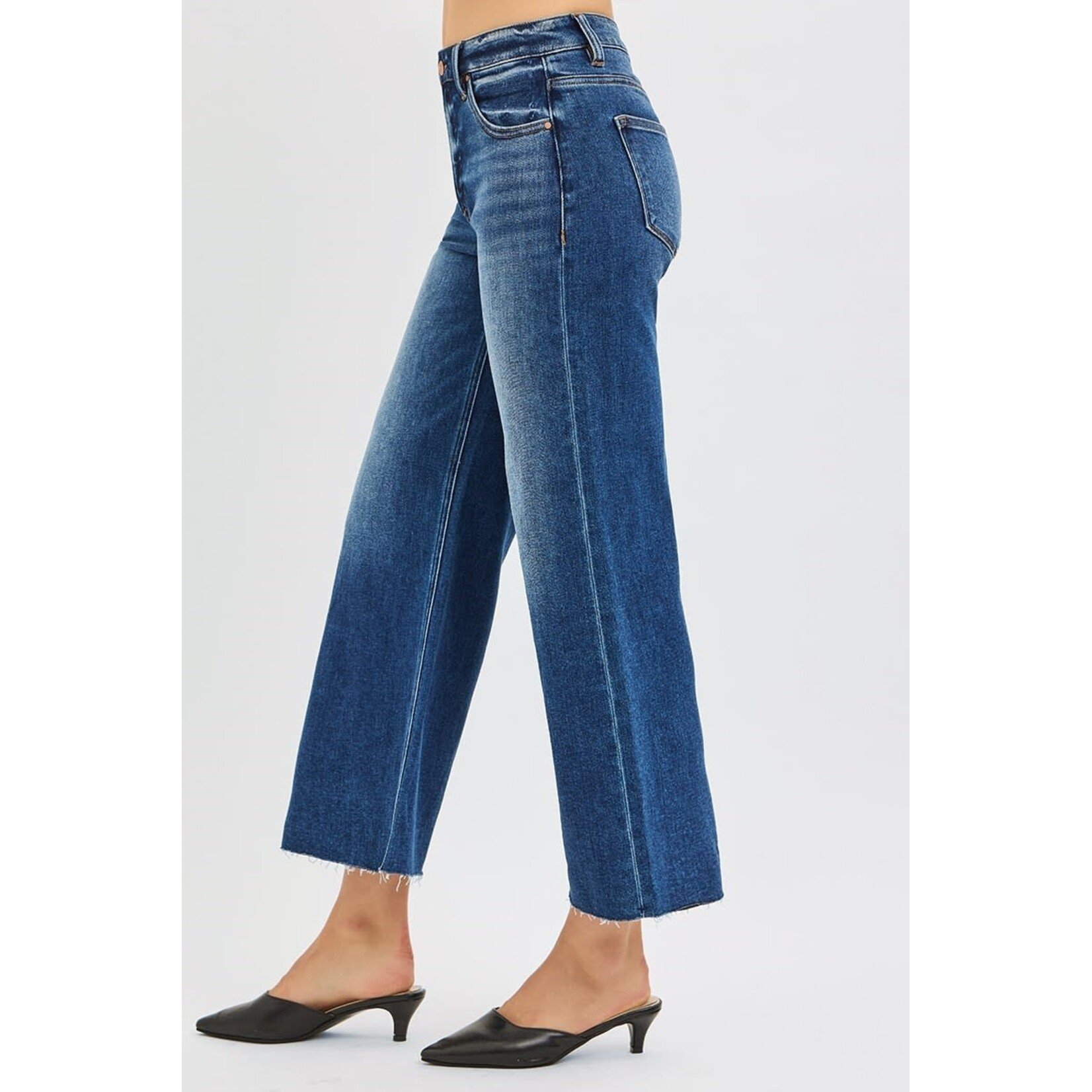 MID RISE DARK WASH JEANS