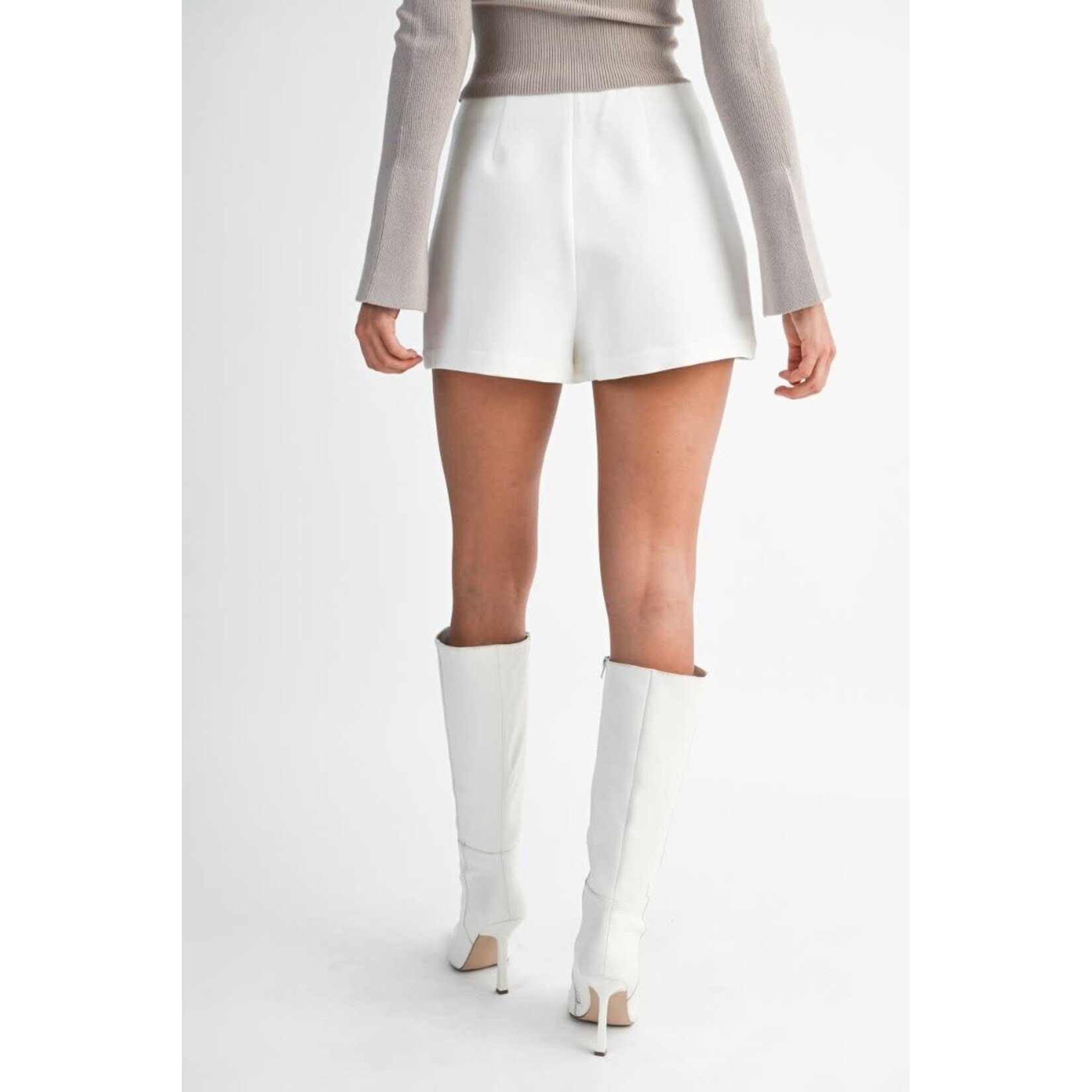 WHITE HIGH WAISTED SKORT