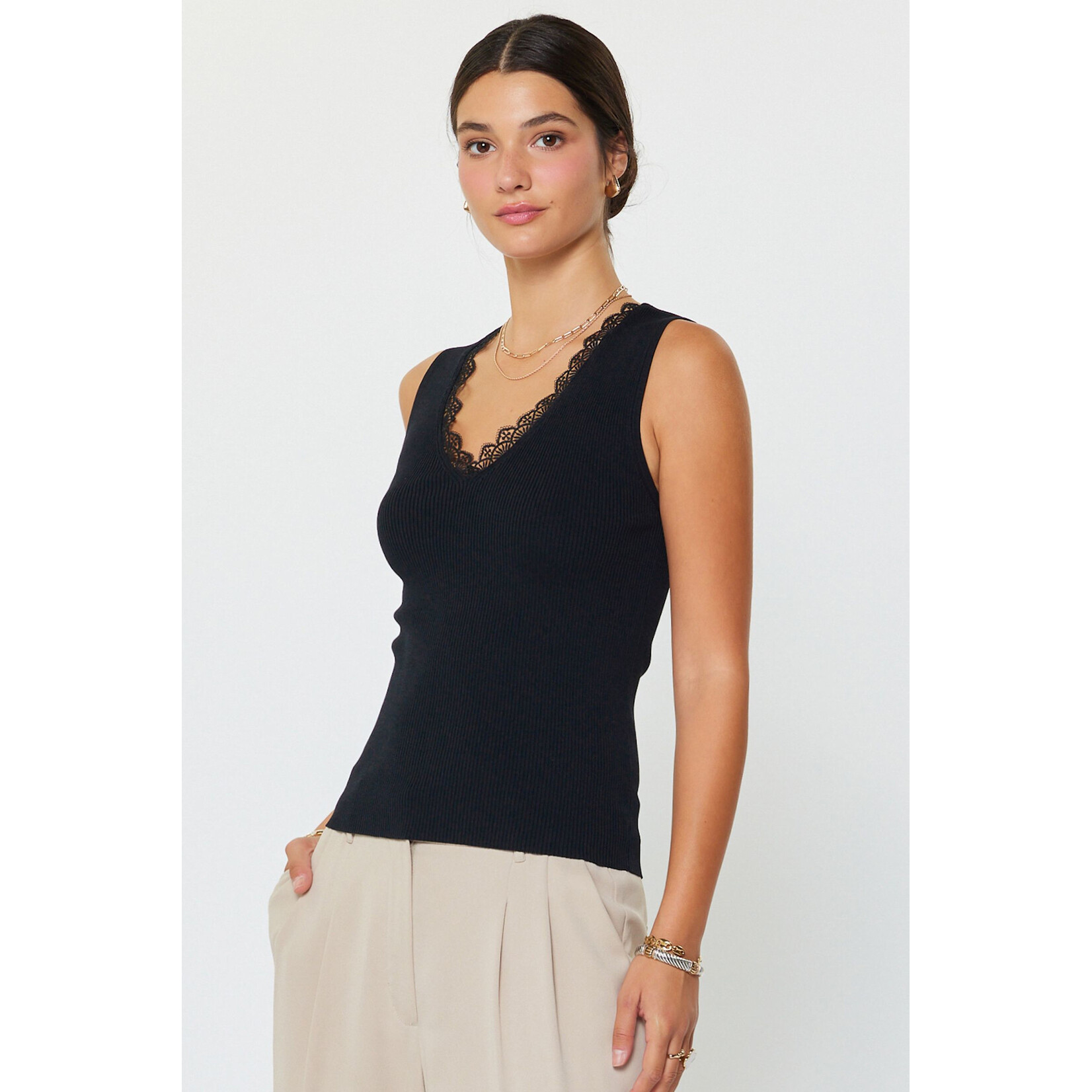 AVAILABLE IN BLACK AND WHITE