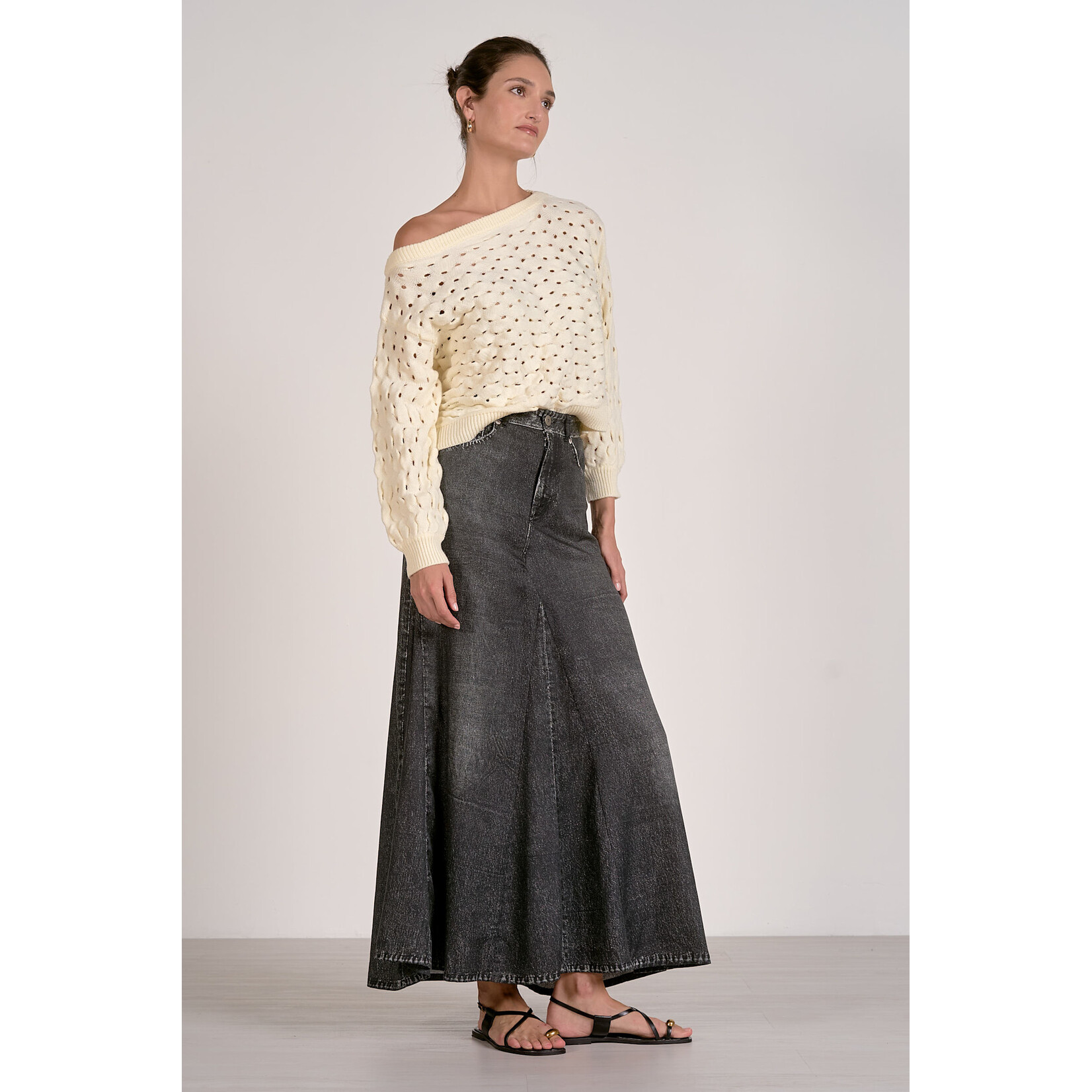 NATURAL OFF ONE SHOULDER SWEATER