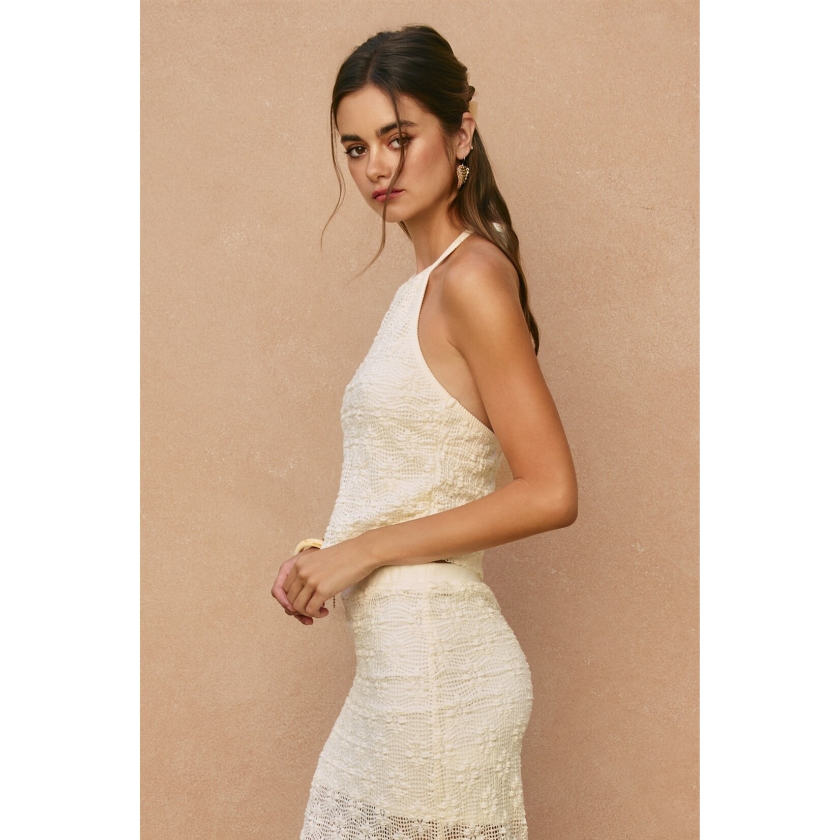 CREAM KNIT HALTER TOP