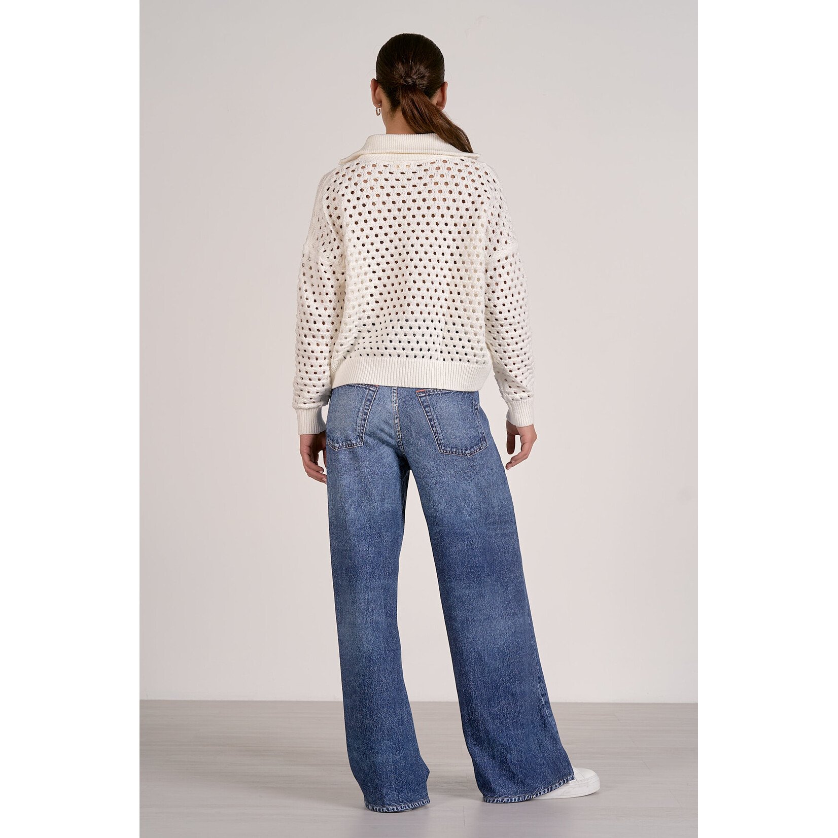 WHITE CROCHET QUARTER ZIP